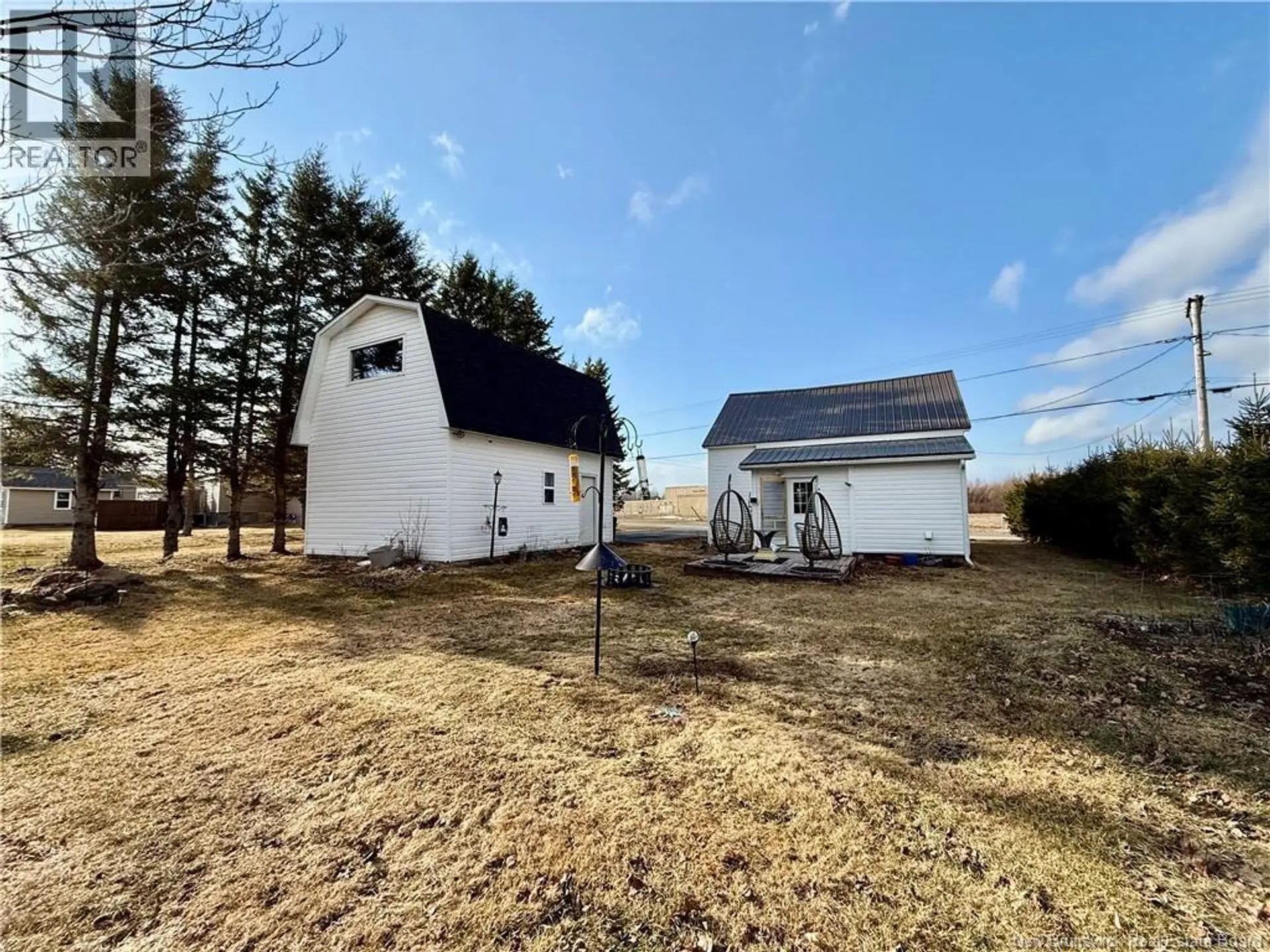 74 De L'ecole Street - Image 13