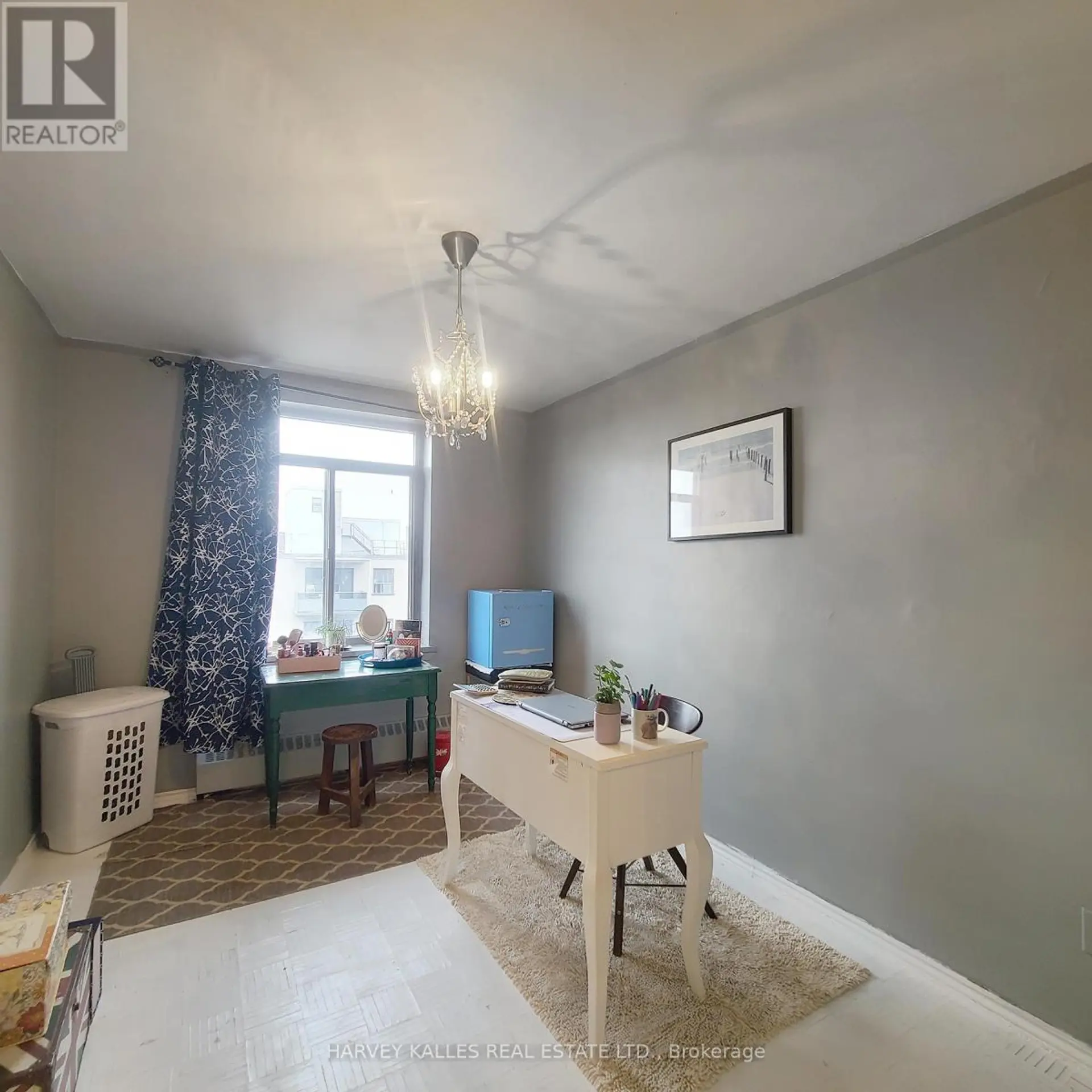 #703 825 KENNEDY ROAD - Image 18