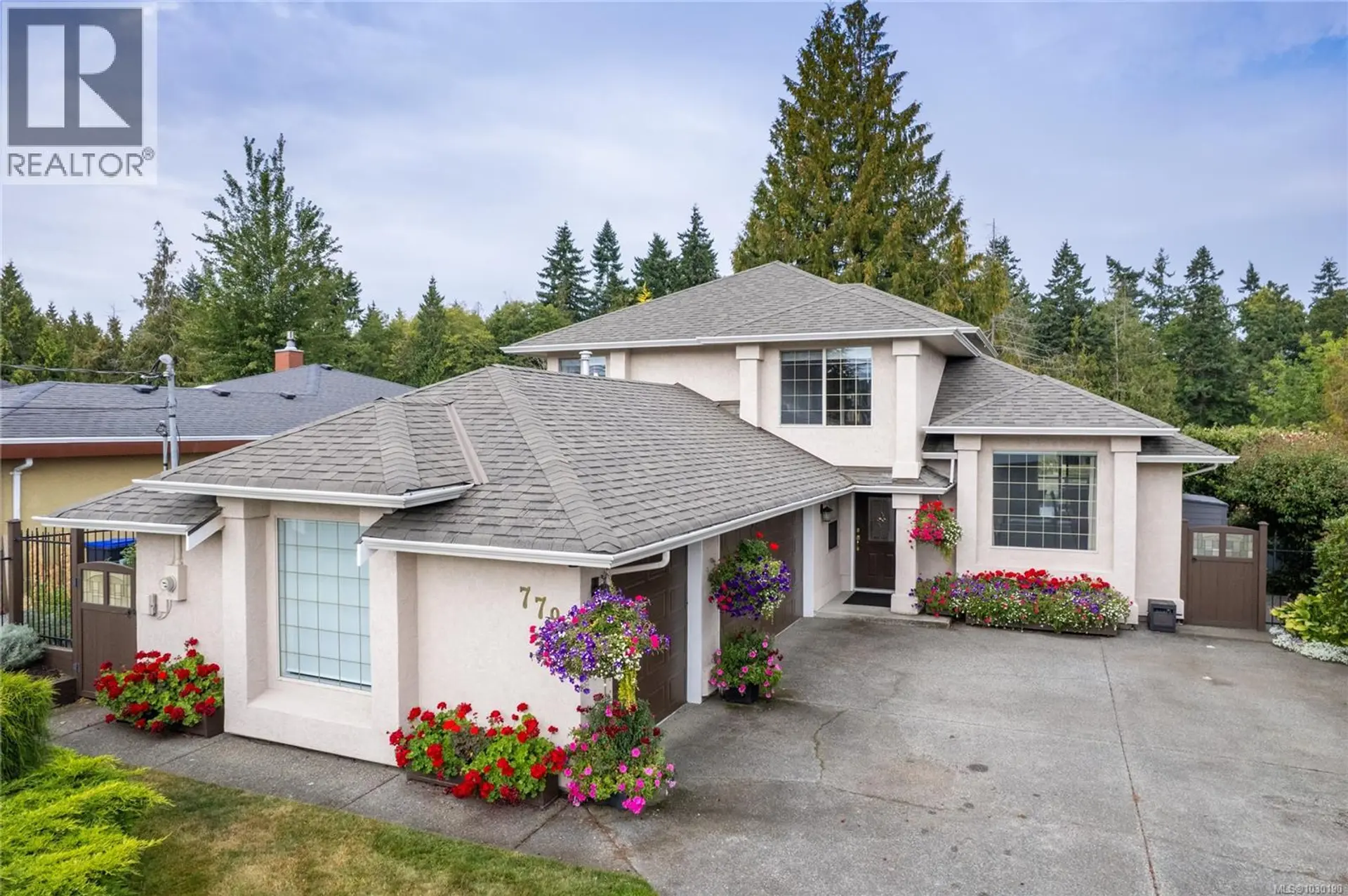Property at 779 Mulholland Dr, Parksville, BC