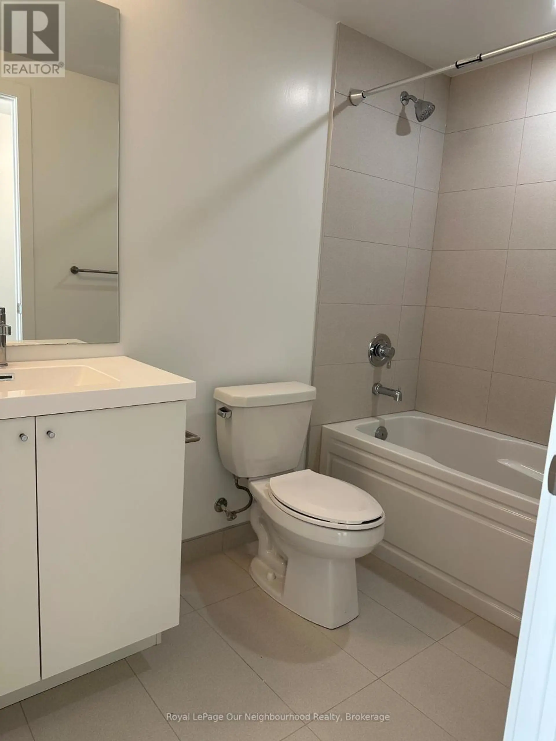 #2615 2545 SIMCOE STREET N - Image 8