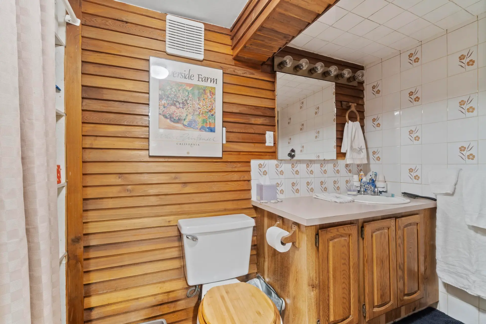 570 Colby Street - Image 10