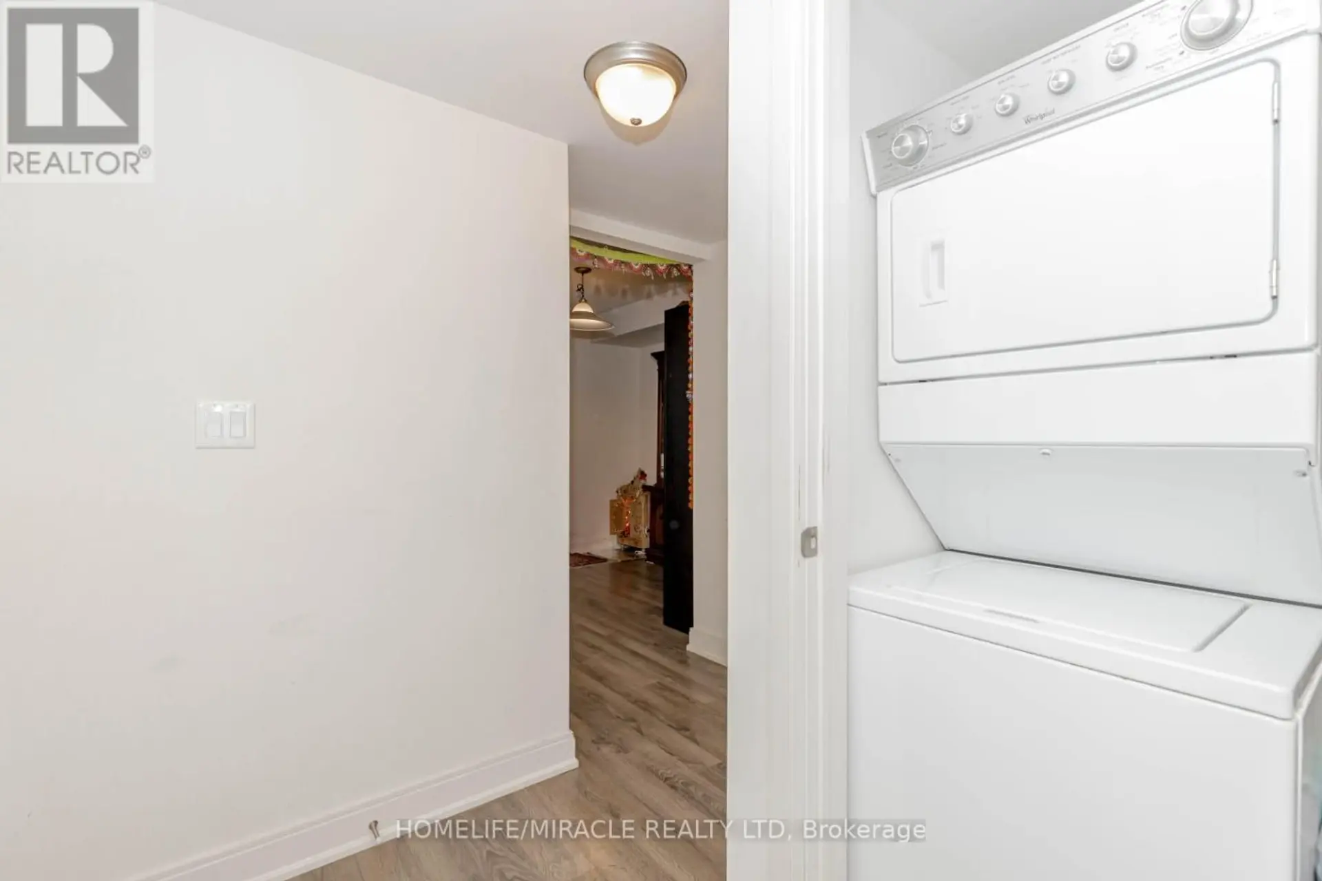 #29 100 DUFAY ROAD - Image 17