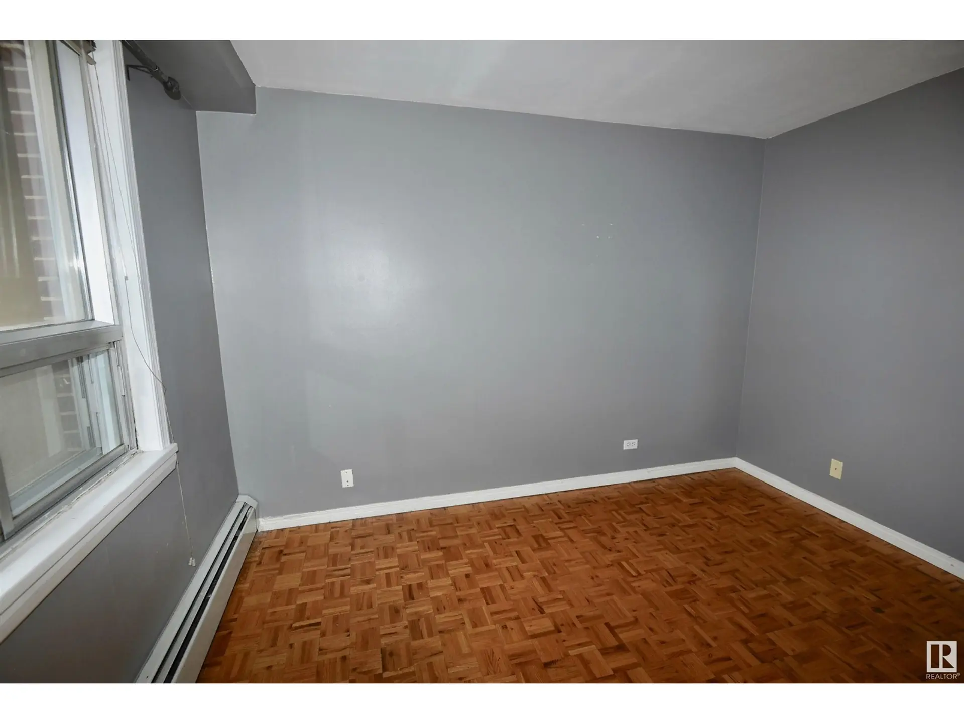 #606 11025 JASPER AV NW - Image 7