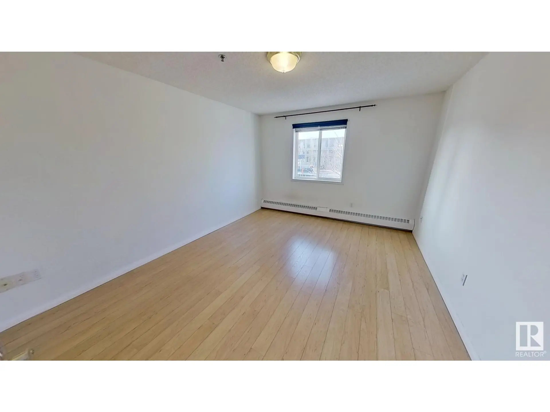 #22 10331 106 ST NW - Image 5