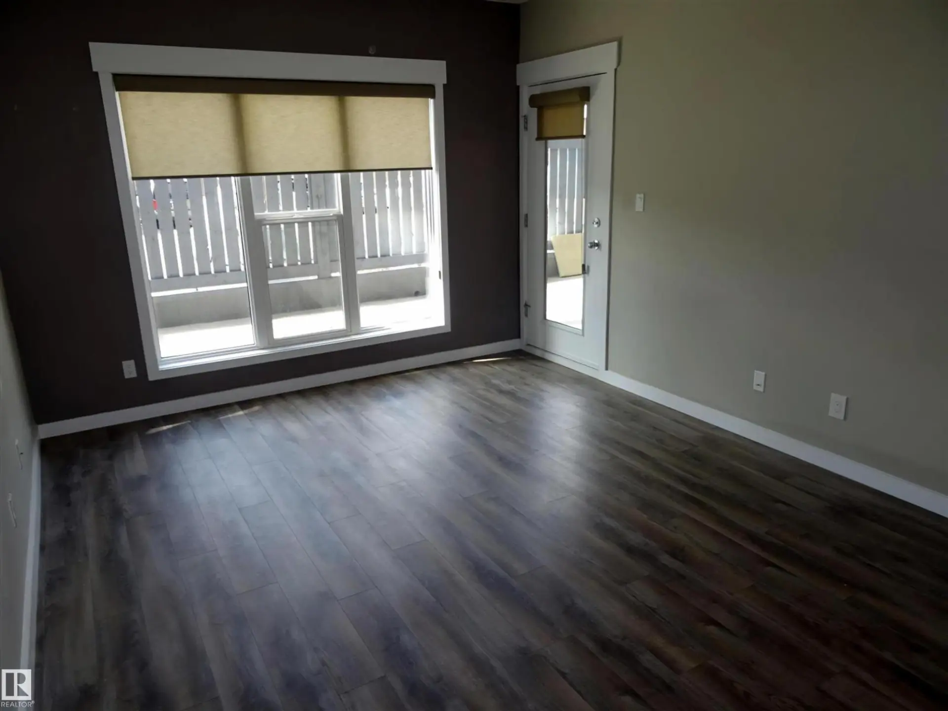#108 10518 113 ST NW - Image 7