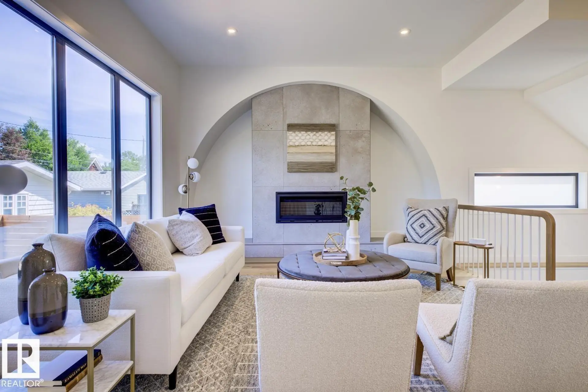 9346 72 AV NW - Image 7