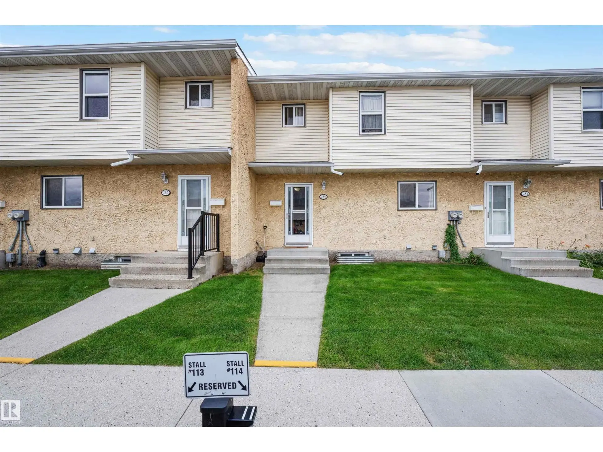 285 HARRISON DR NW - Image 1