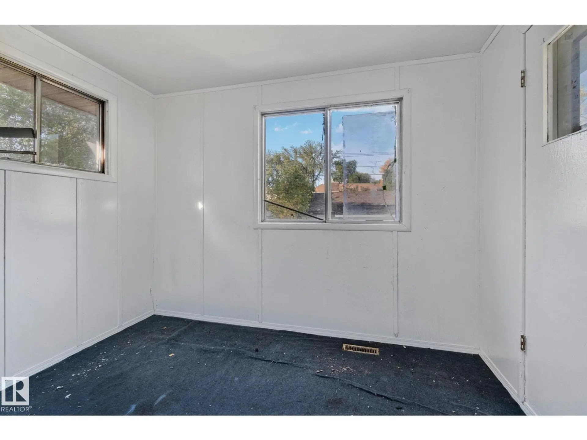 12350 82 ST NW - Image 13