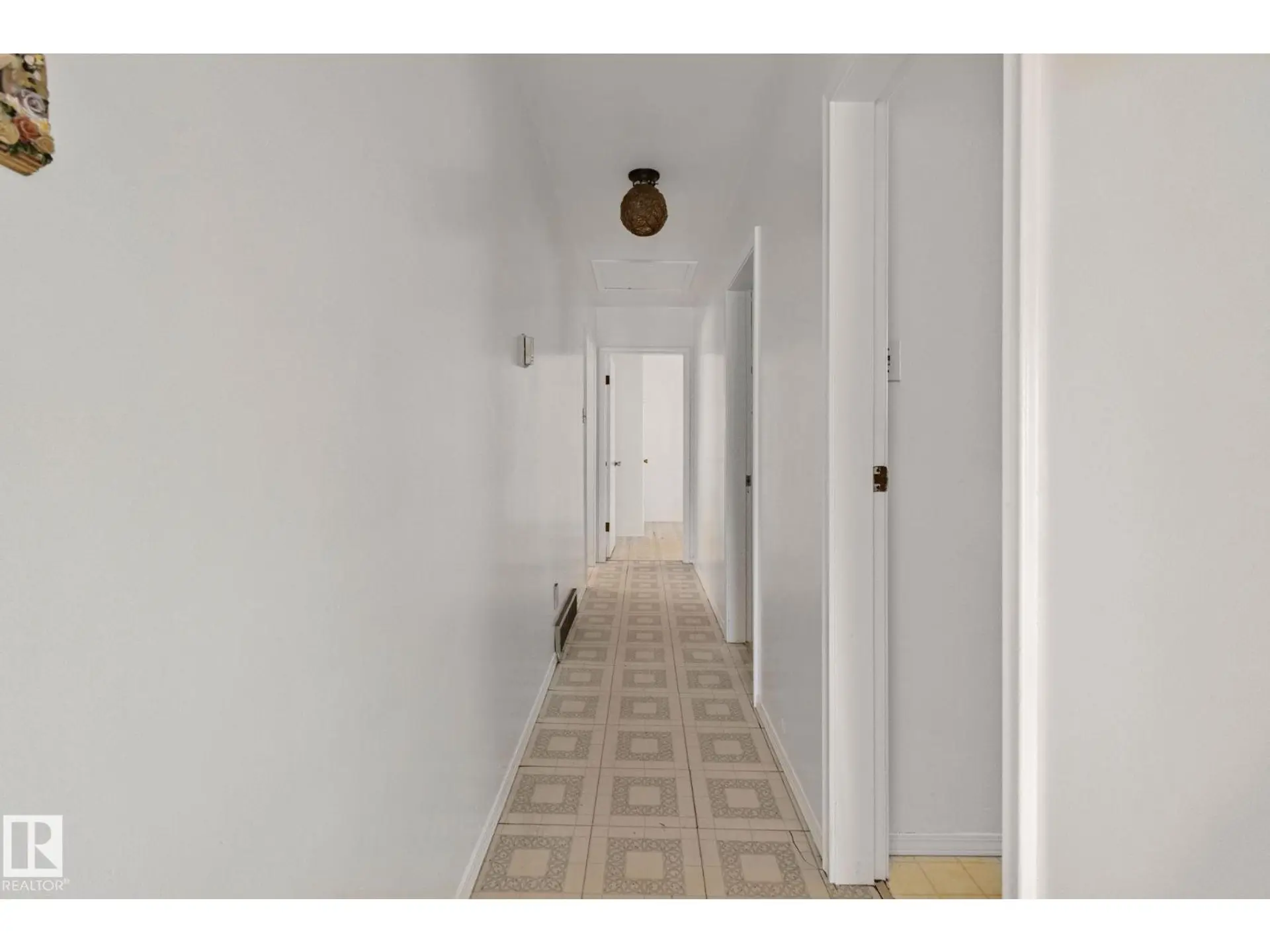 12350 82 ST NW - Image 14