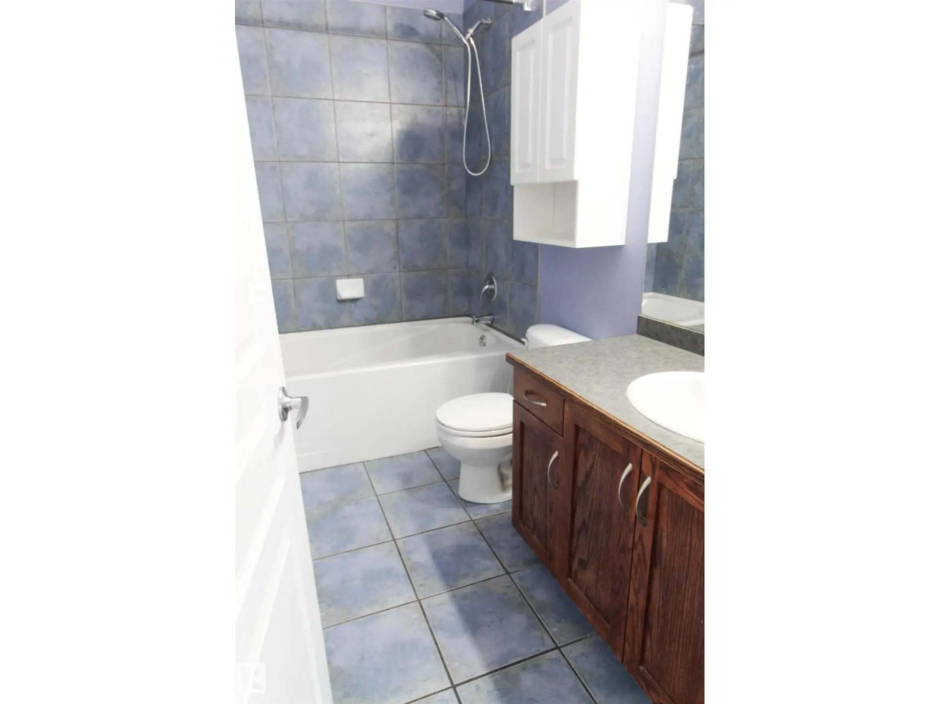 #347 4827 104A ST NW - Image 7
