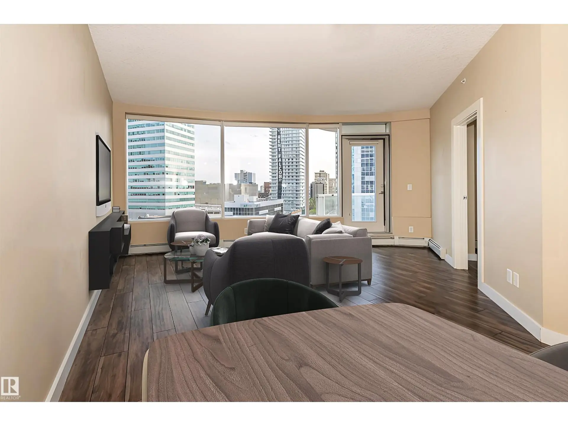 #904 10136 104 ST NW NW - Image 7