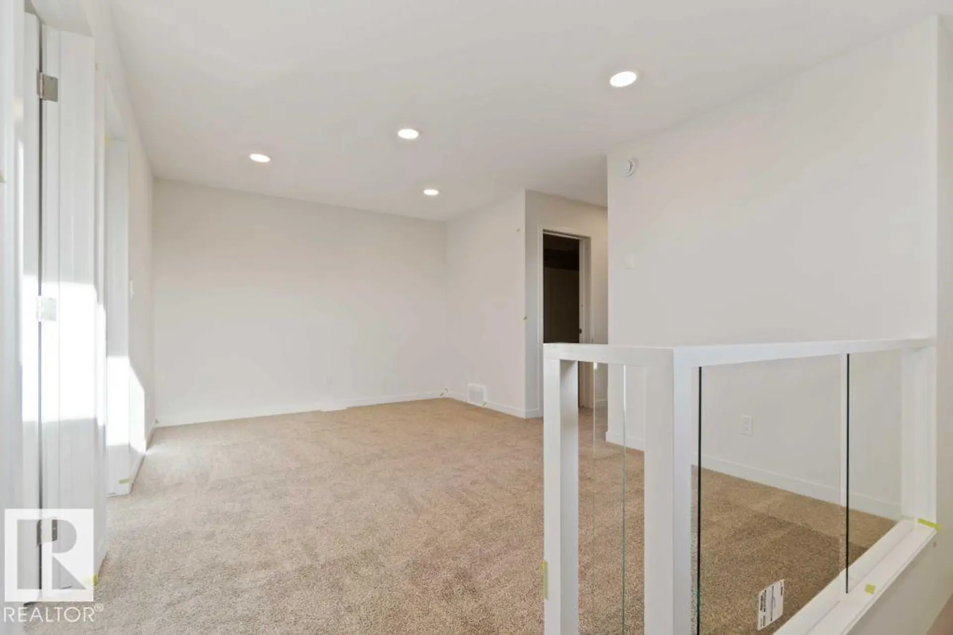 150 GARNEAU GA - Image 9