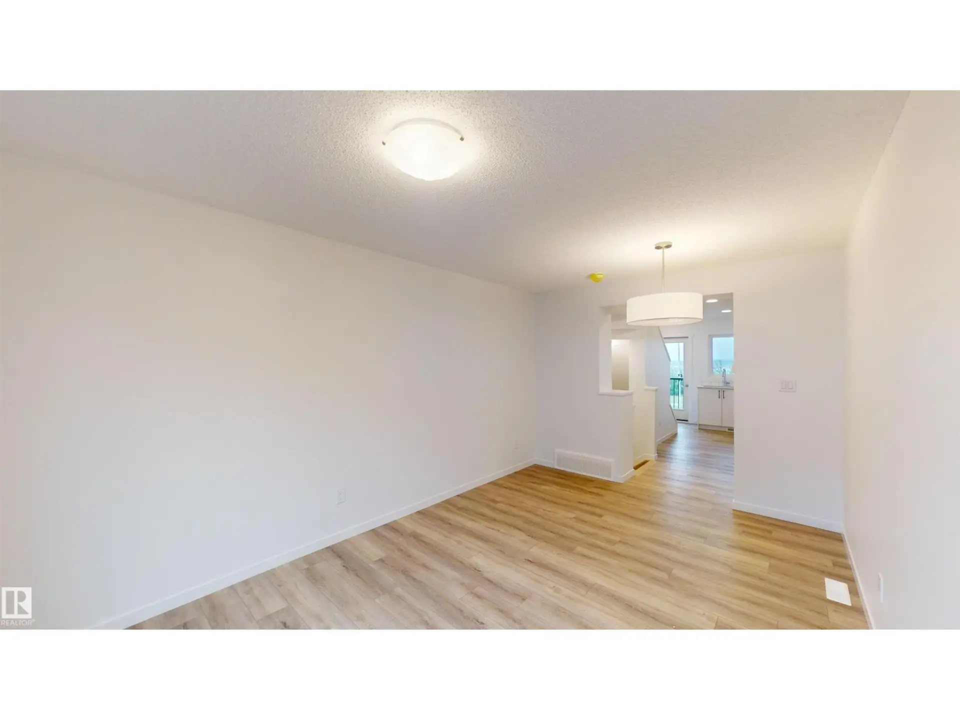 #6 29 Airport RD NW - Image 3