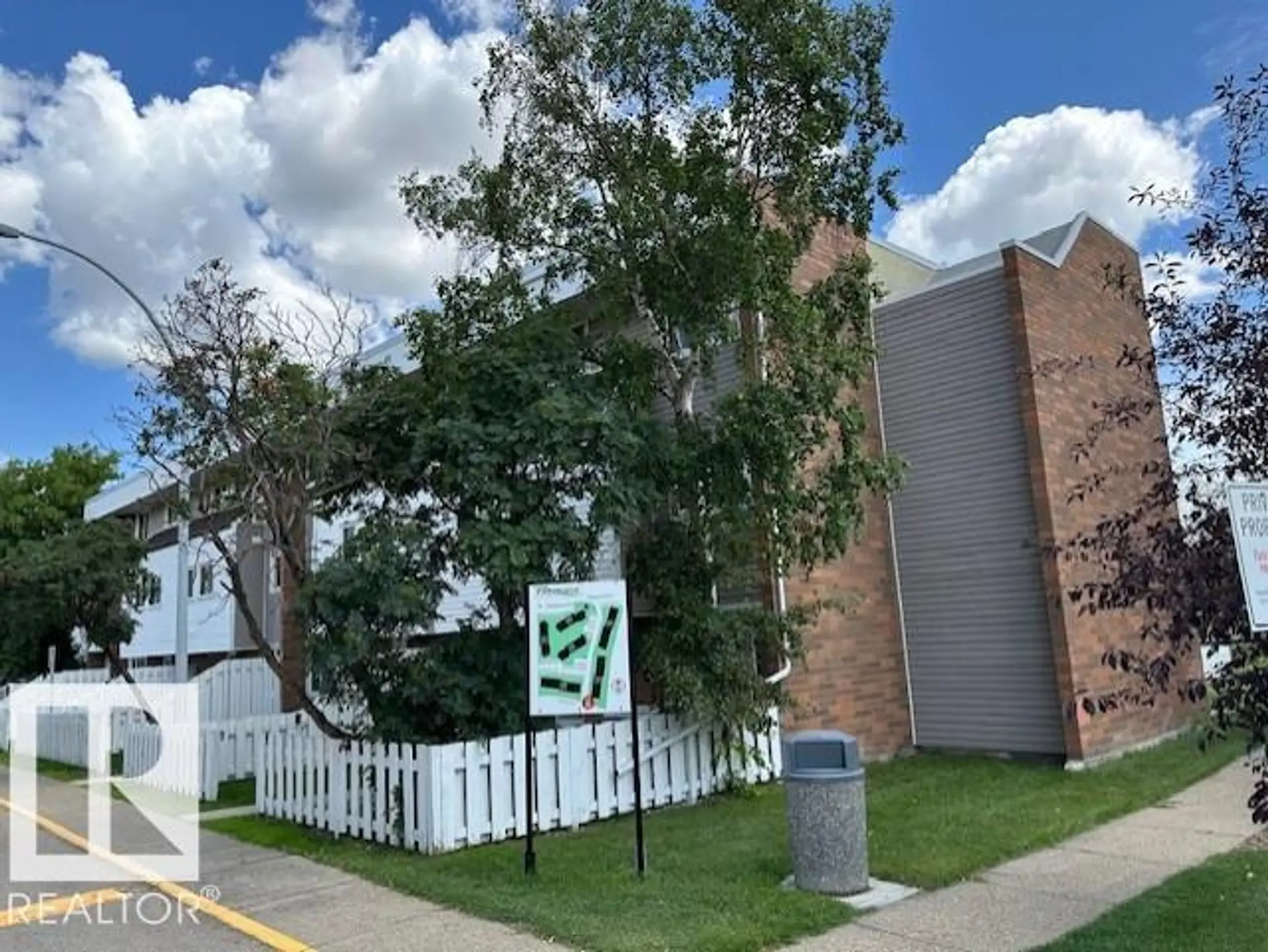 #512 2908 116A AV NW - Image 3