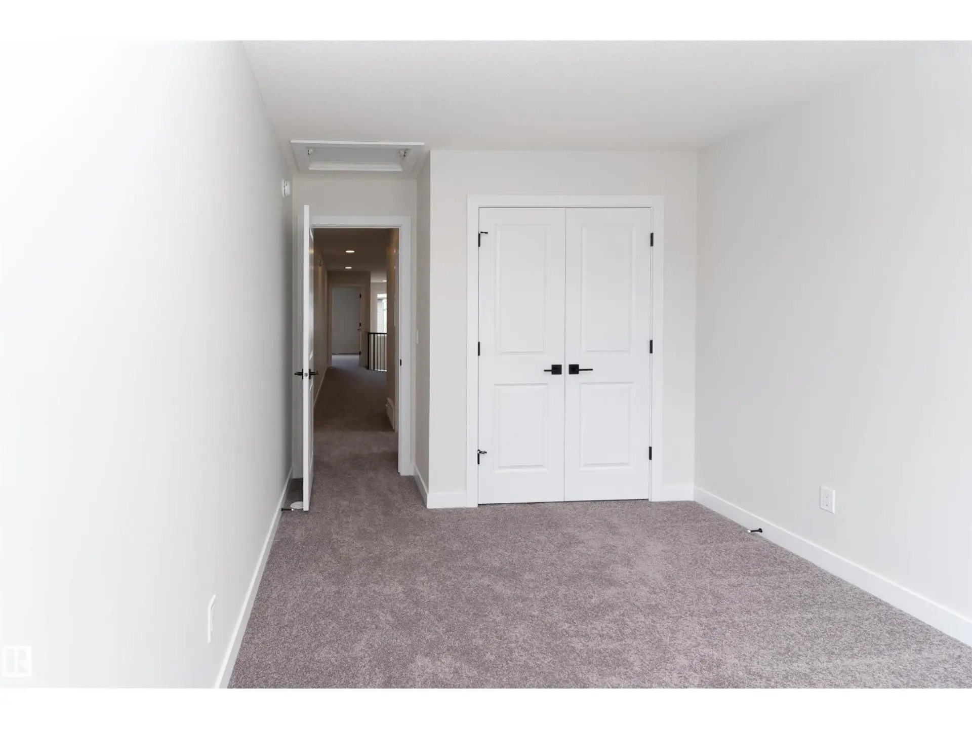 3026 DIXON LD SW - Image 13