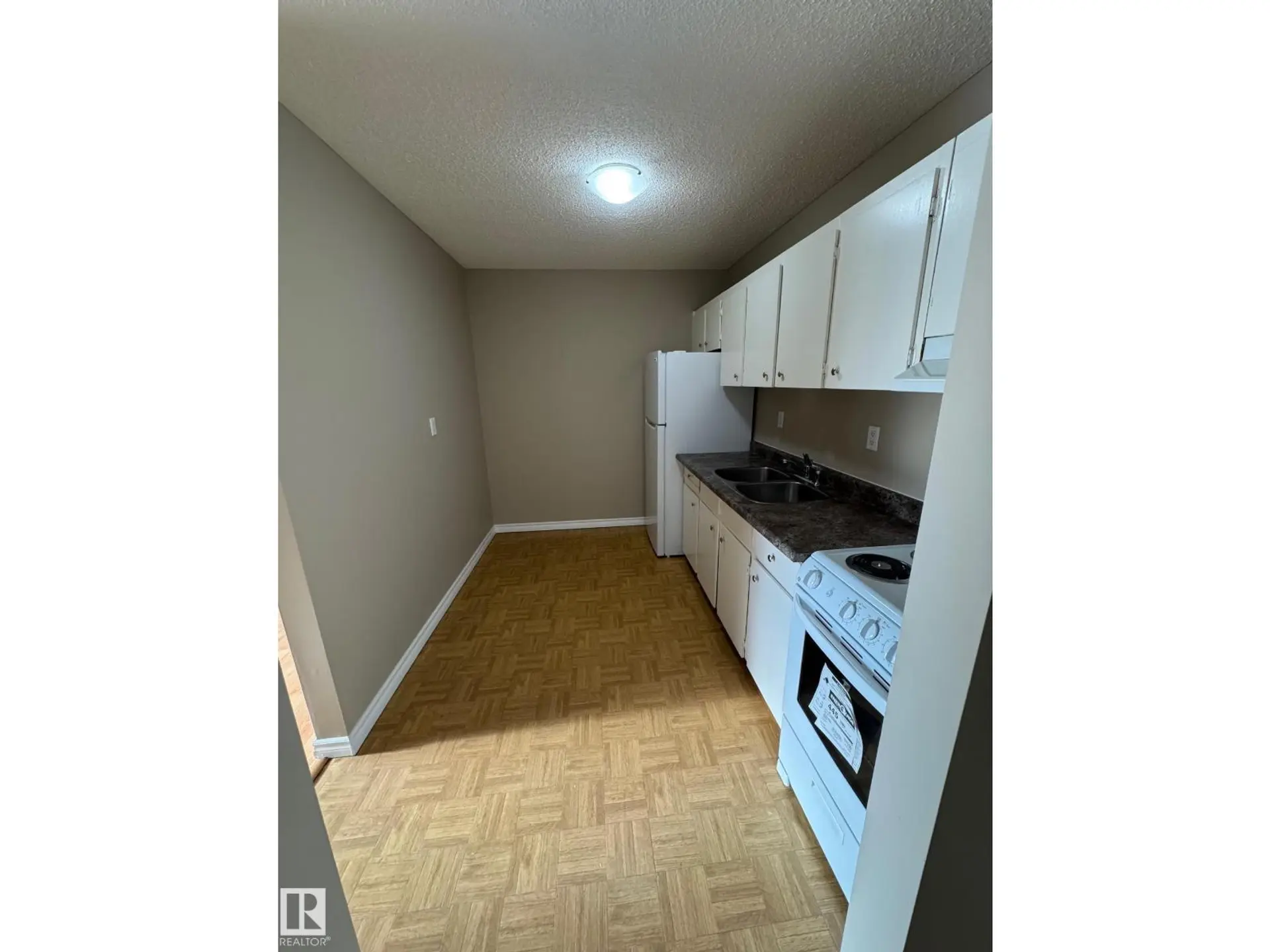 #315 7220 144 AV NW - Image 13