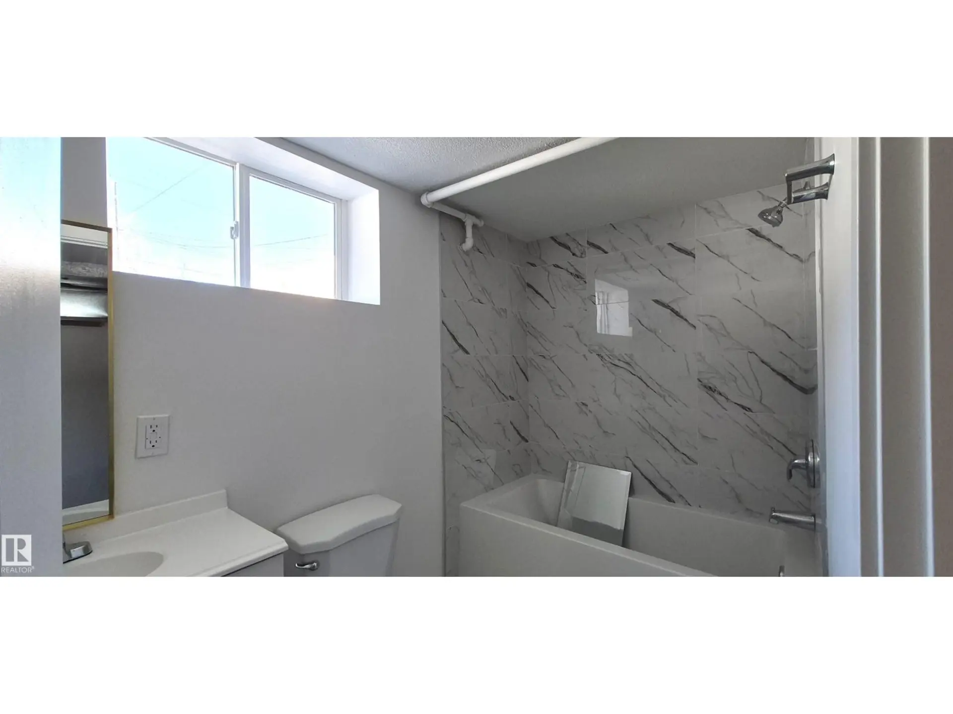 12746 116 ST NW - Image 16