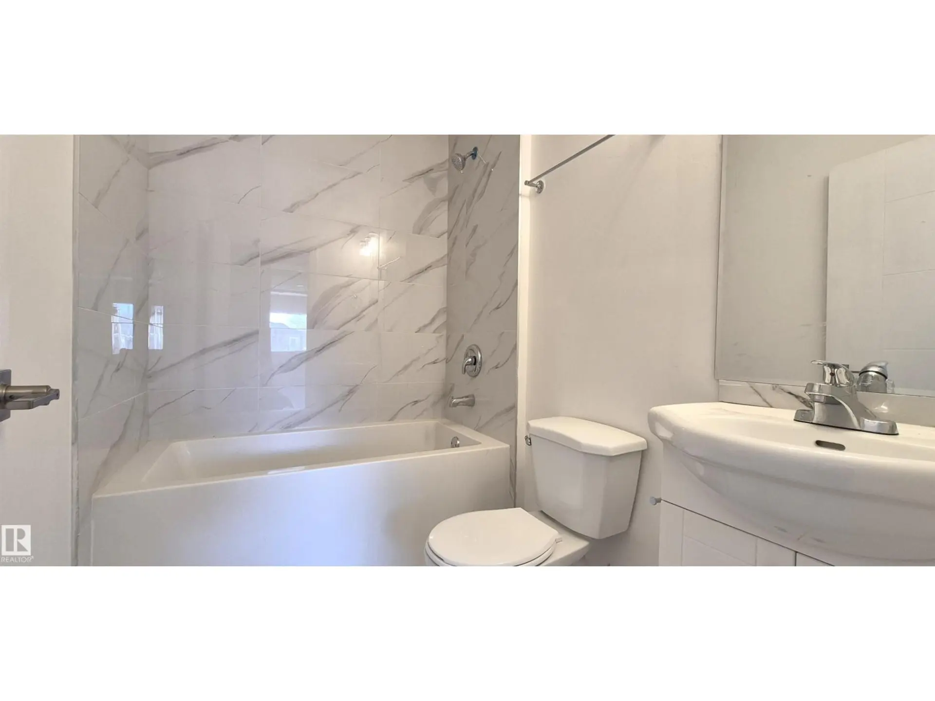 12746 116 ST NW - Image 8