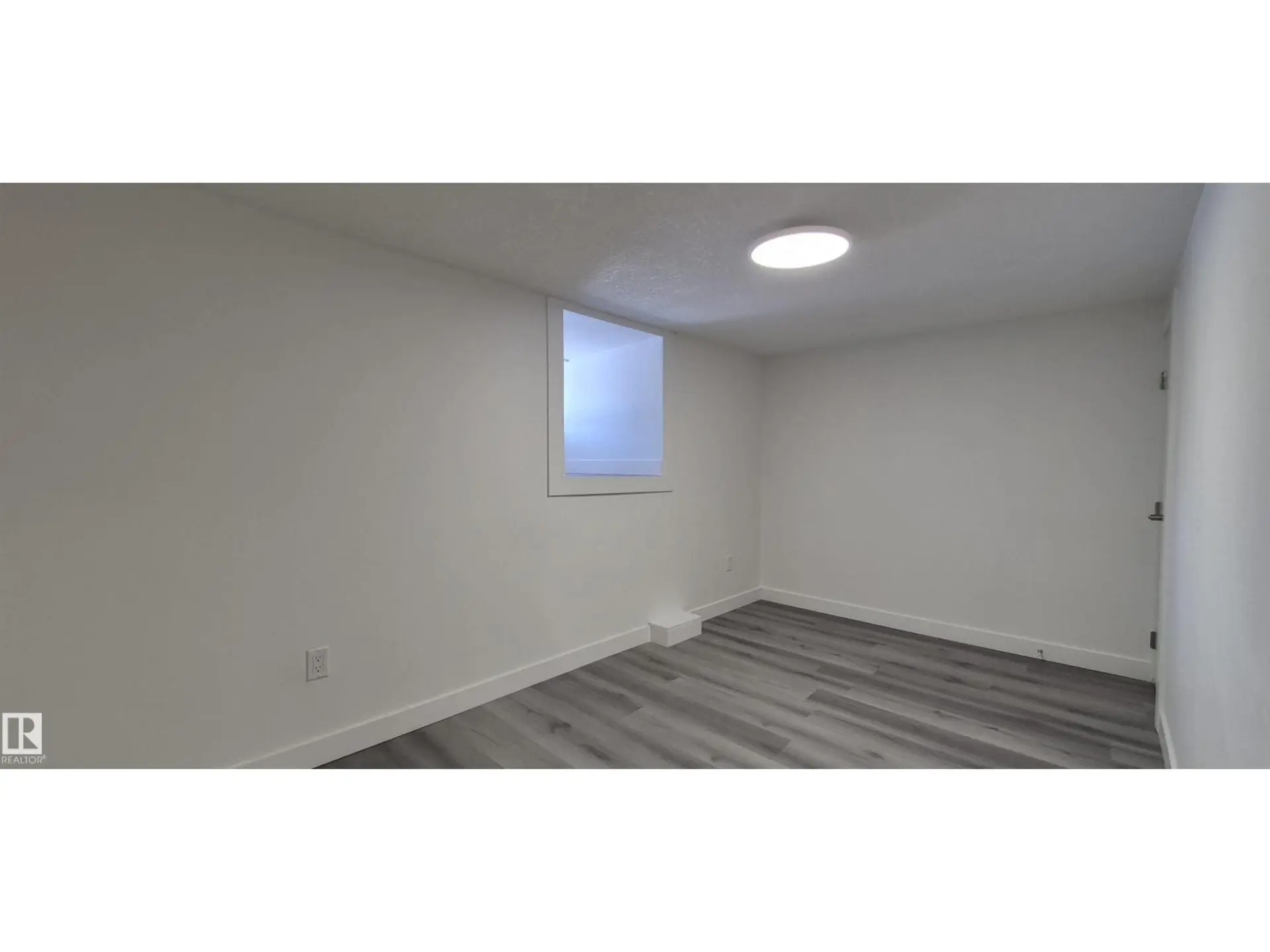 12746 116 ST NW - Image 17