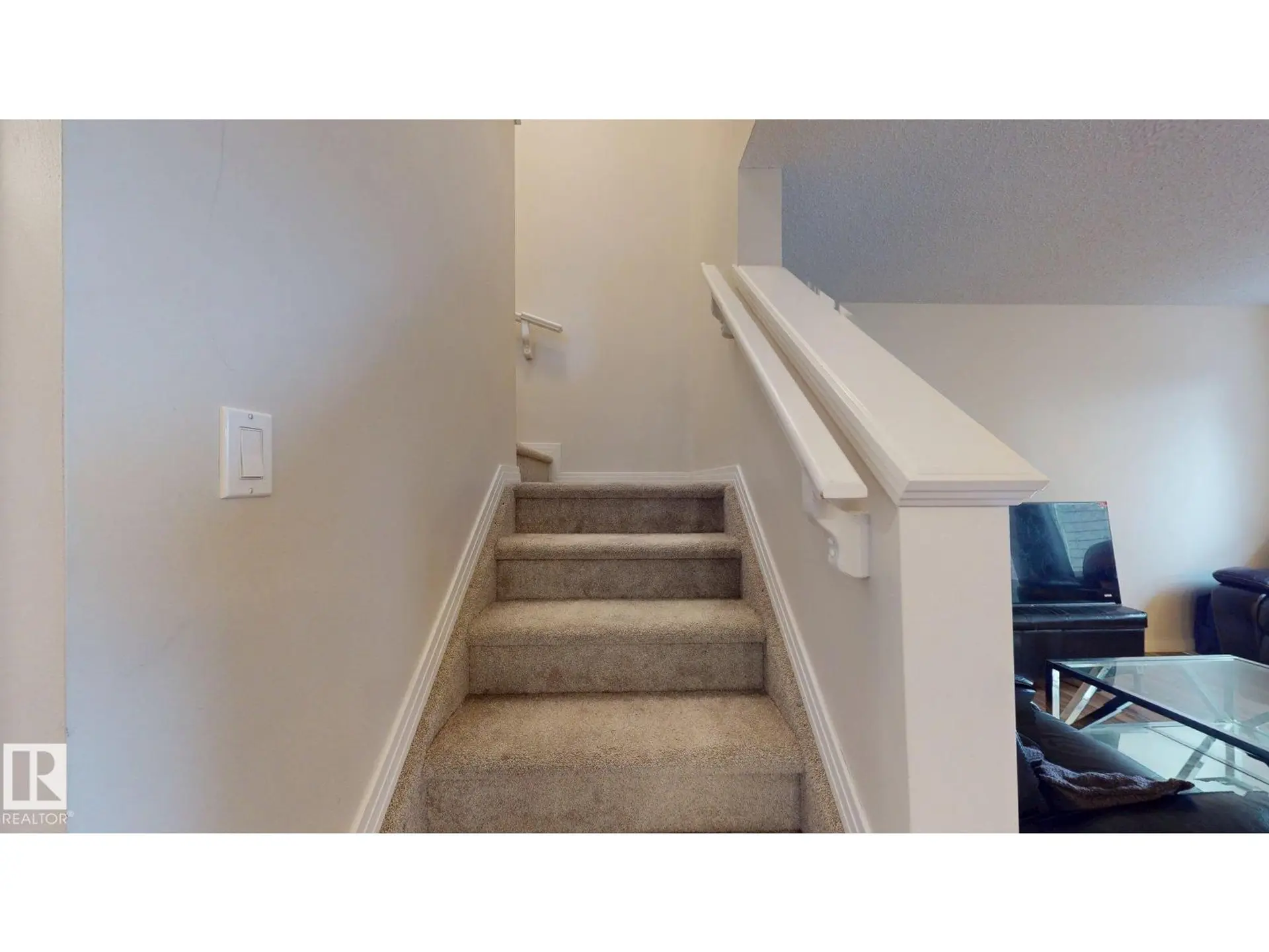 1030 177A ST SW - Image 11