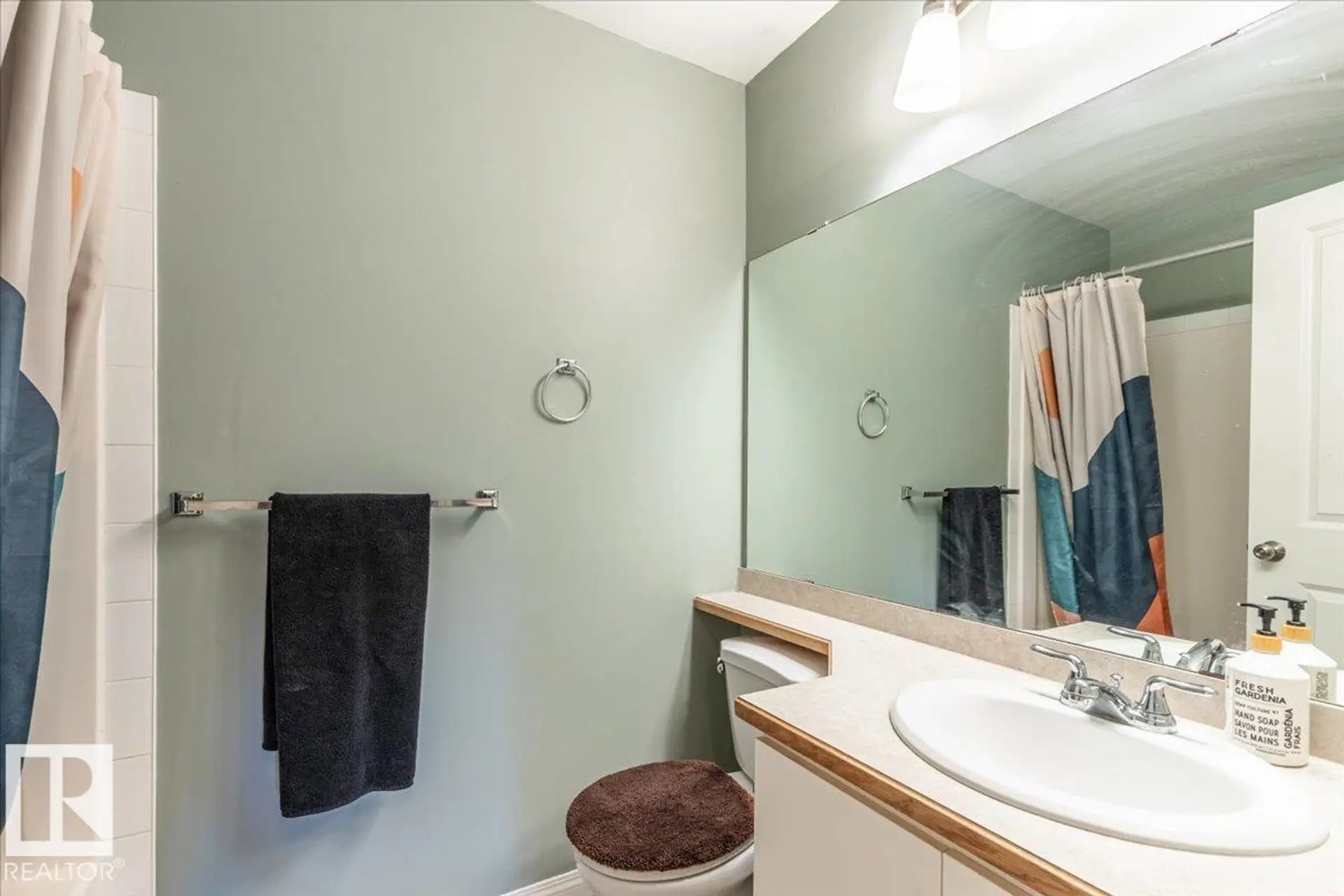 #523 10535 122 ST NW NW - Image 13