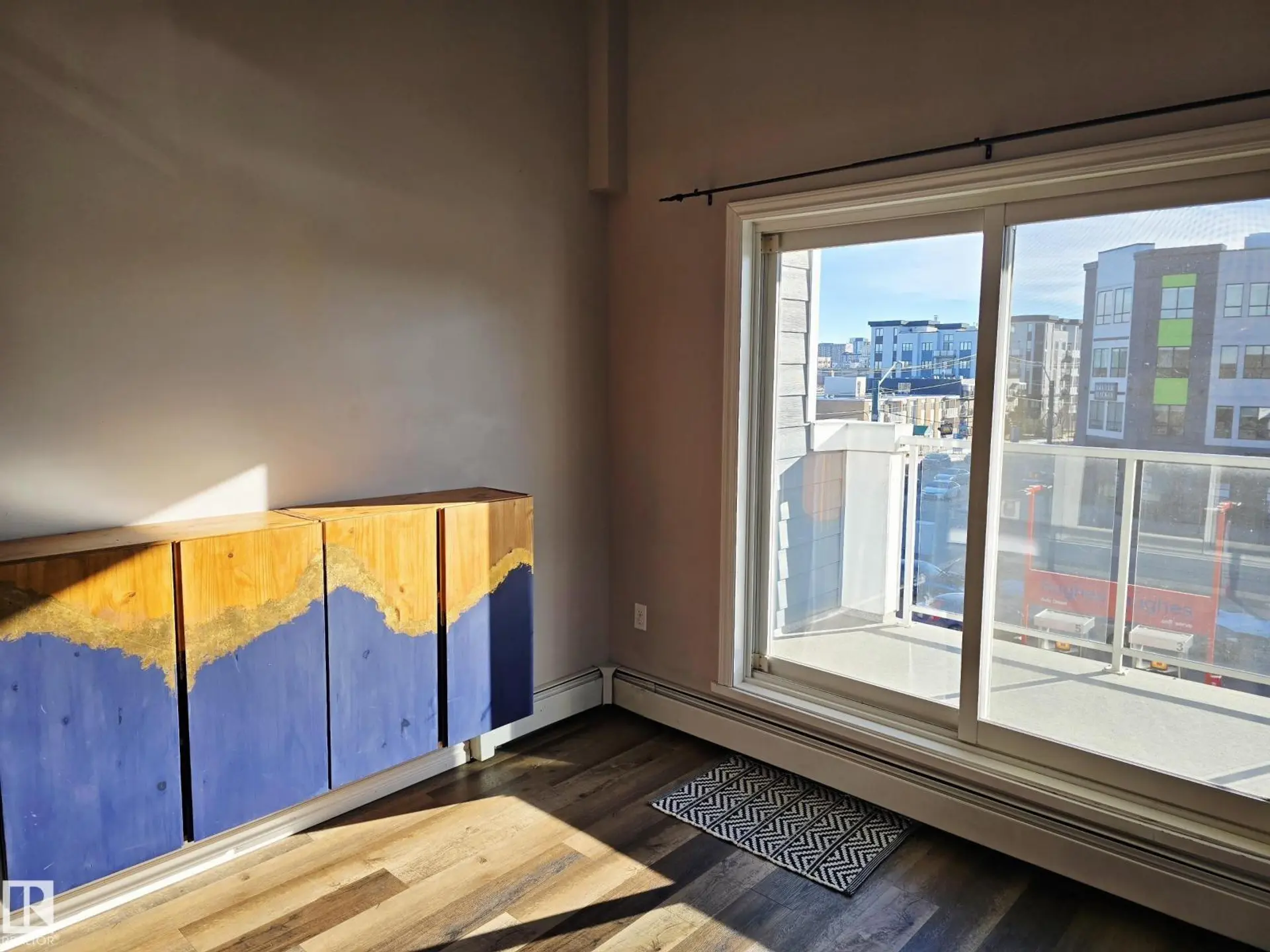 #401 10710 116 ST NW - Image 4