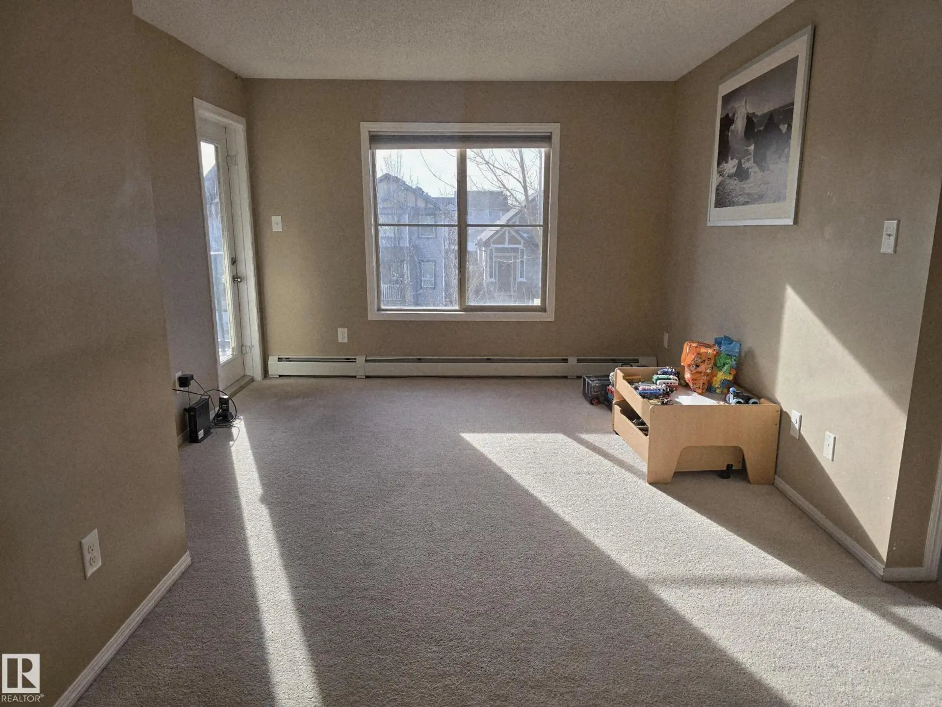 #221 270 MCCONACHIE DR NW - Image 4