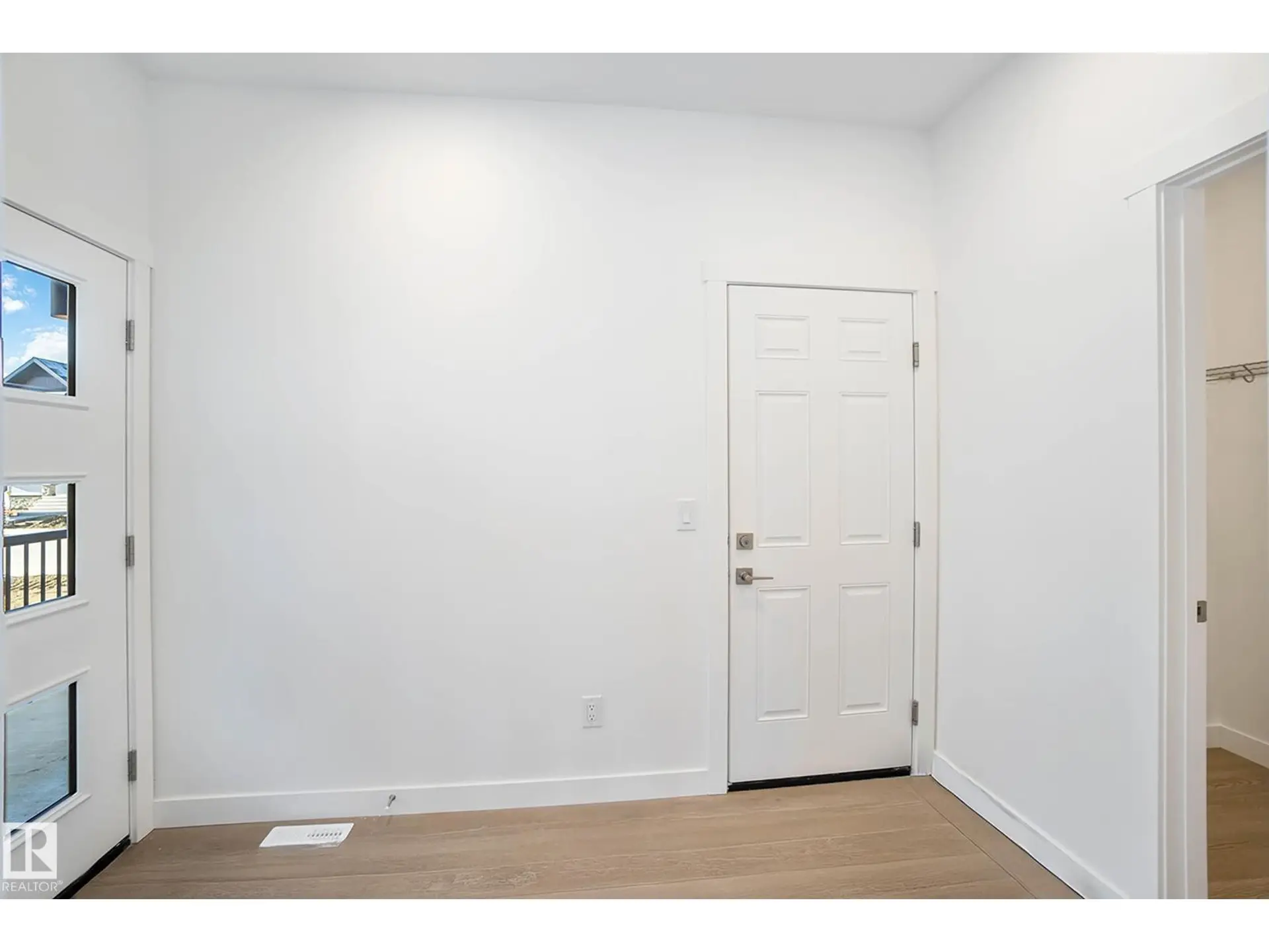 17720 7 ST NE - Image 17