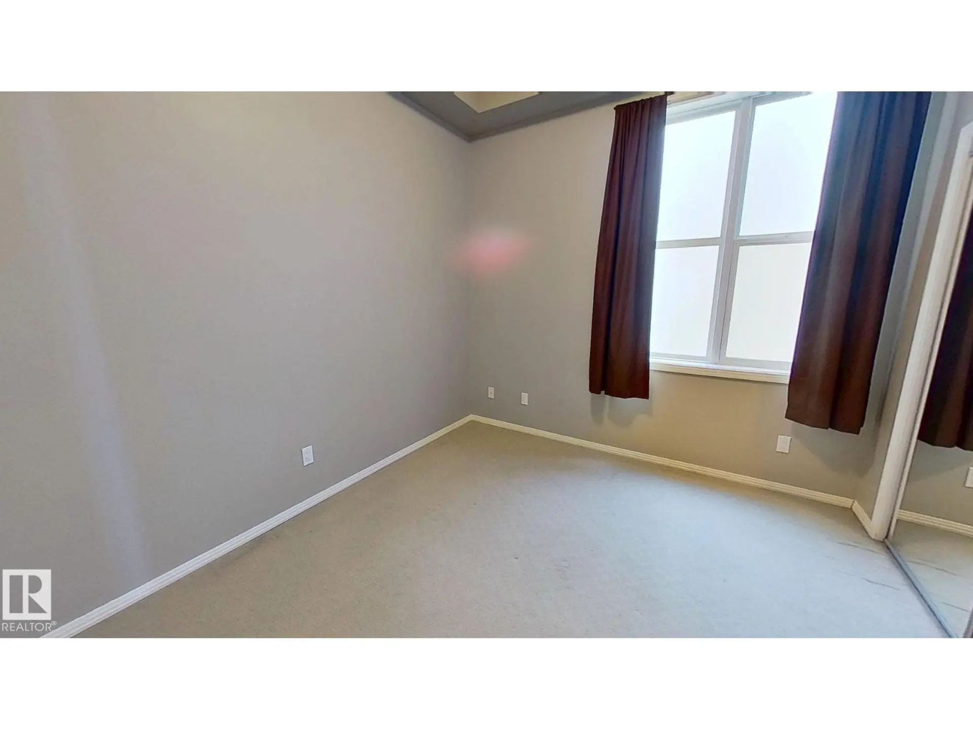 #215 10531 117 ST NW - Image 10