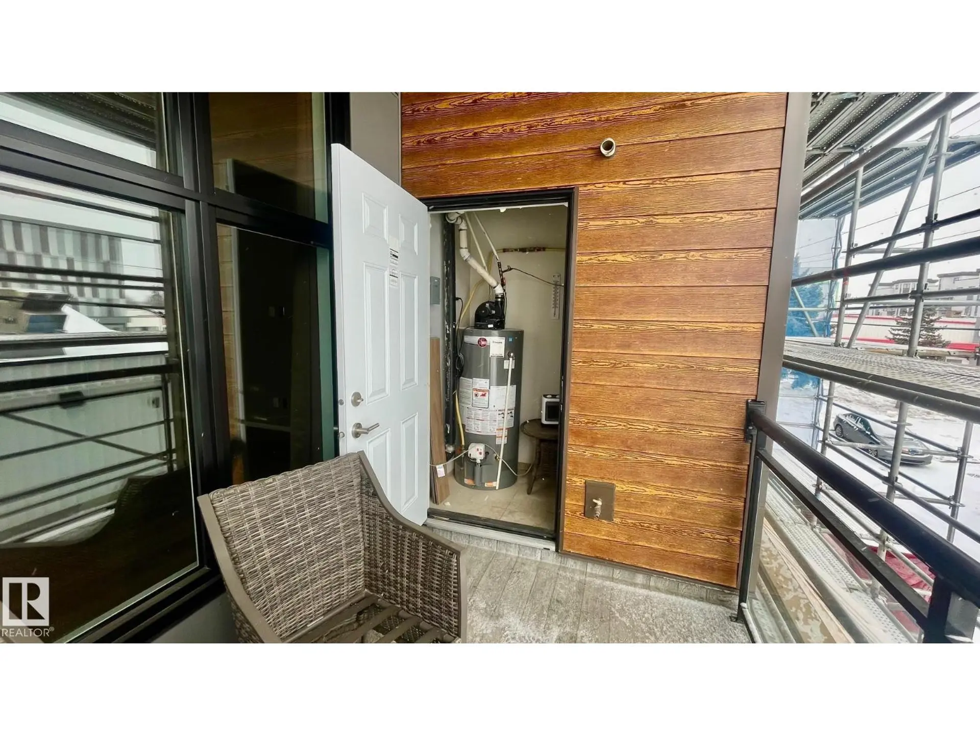 #215 10531 117 ST NW - Image 14