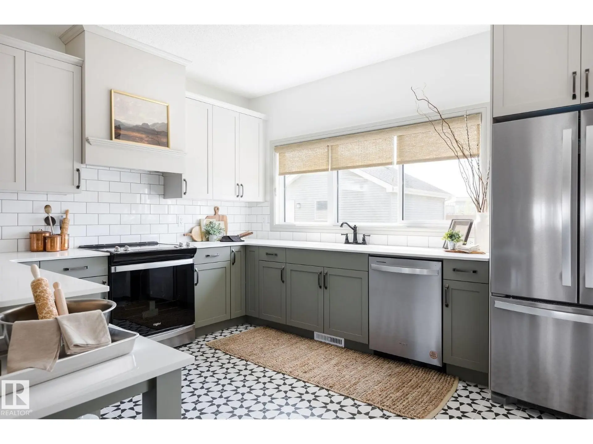 21204 25 AV NW - Image 9