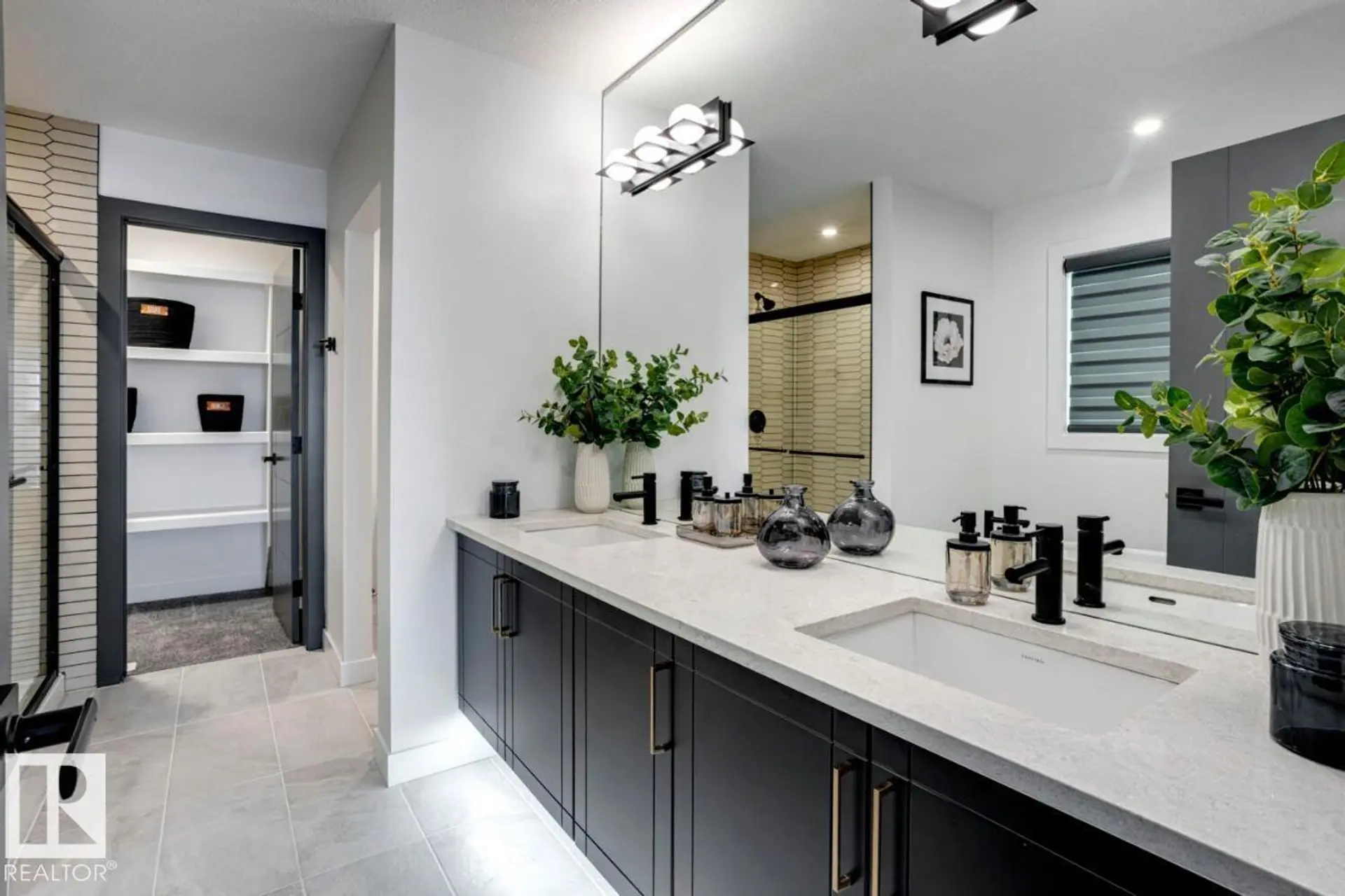 959 18 AV NW - Image 10