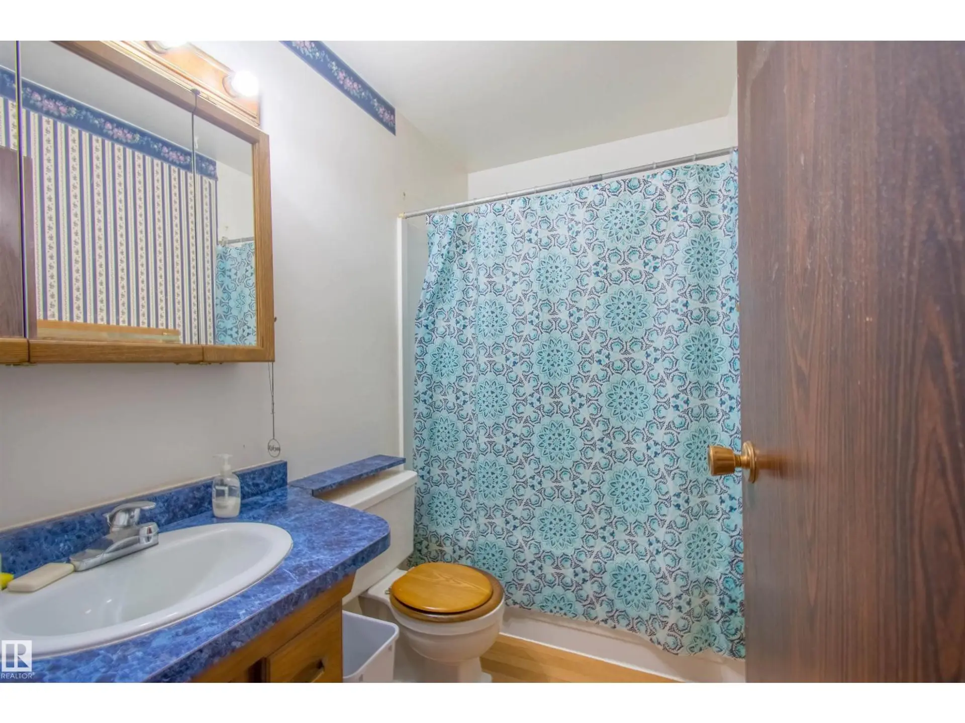 21 AMBERLY CO NW - Image 17