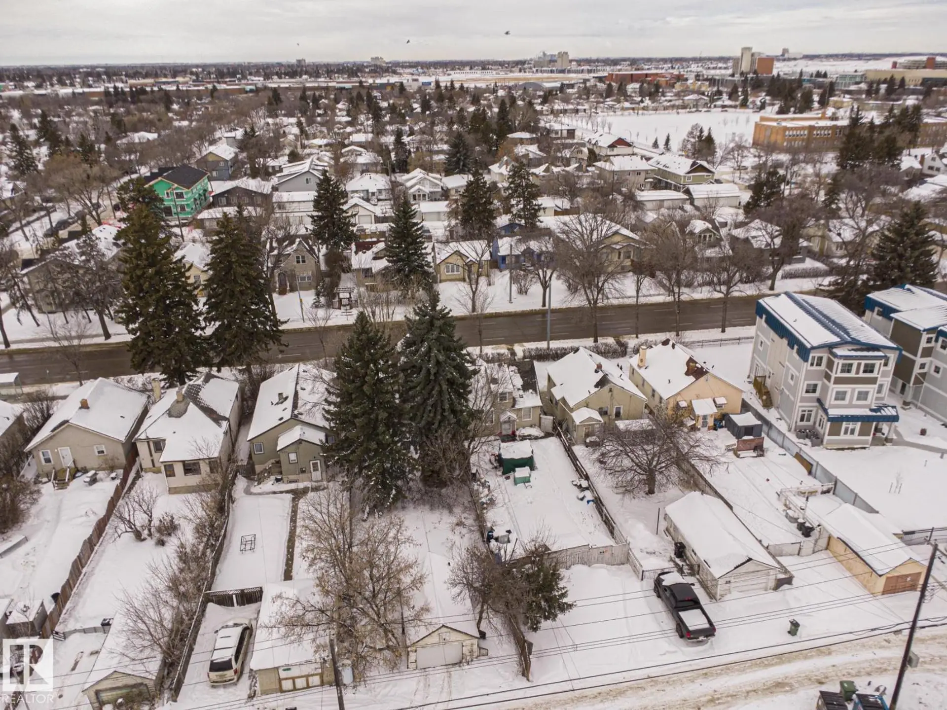11321 101 ST NW - Image 14