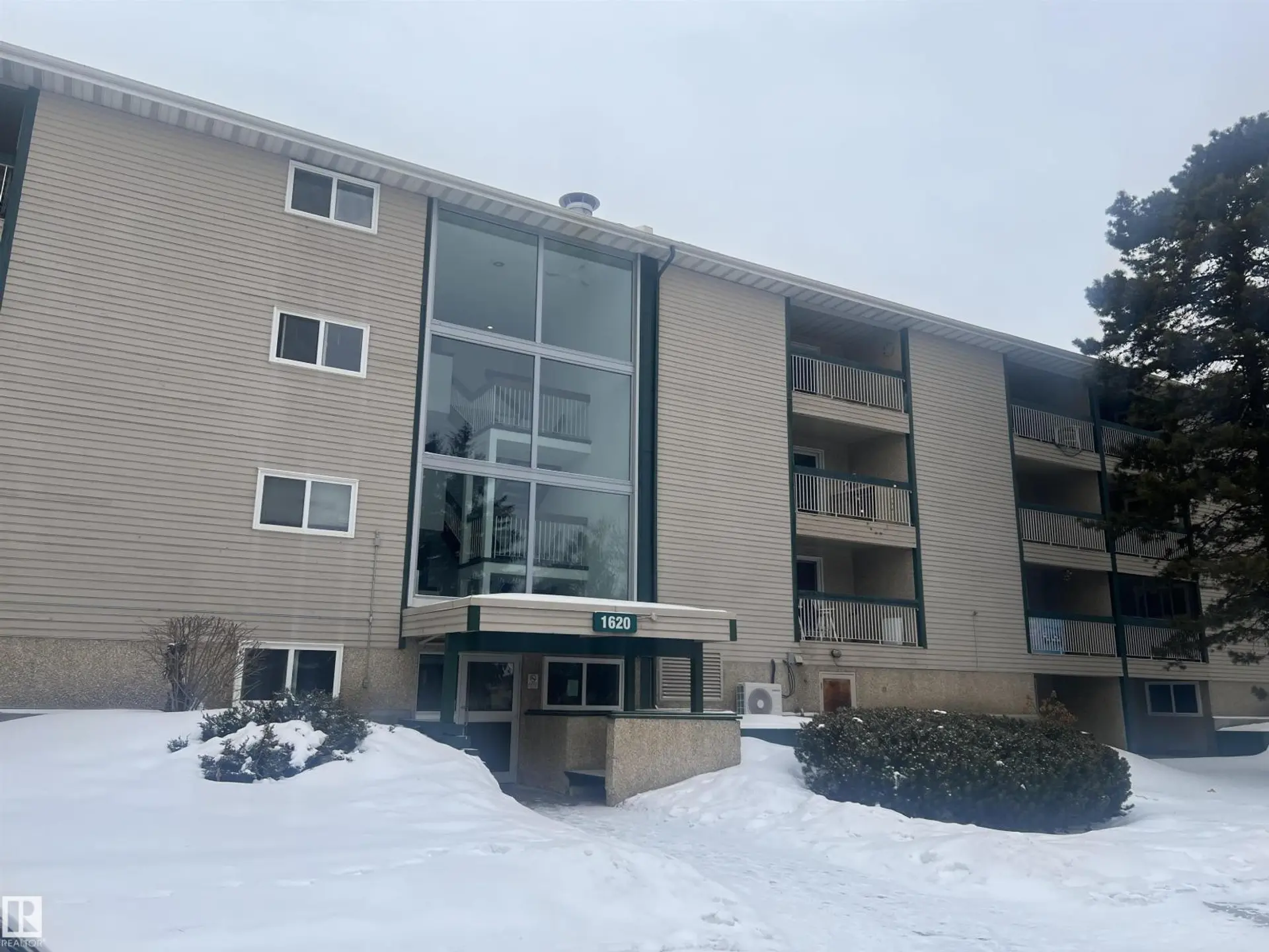 #208 1620 48 ST NW - Image 1