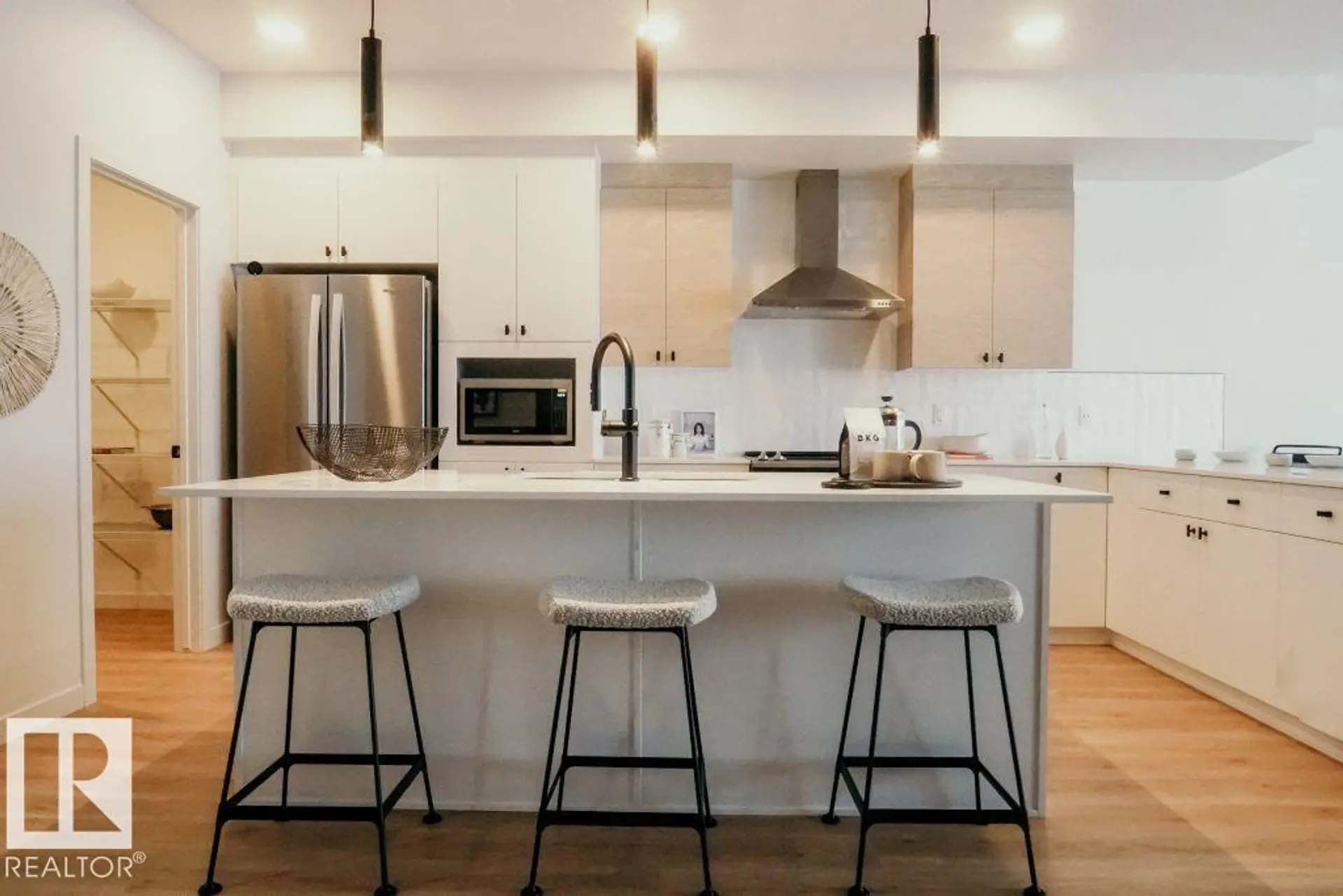 2328 160 ST SW SW - Image 2