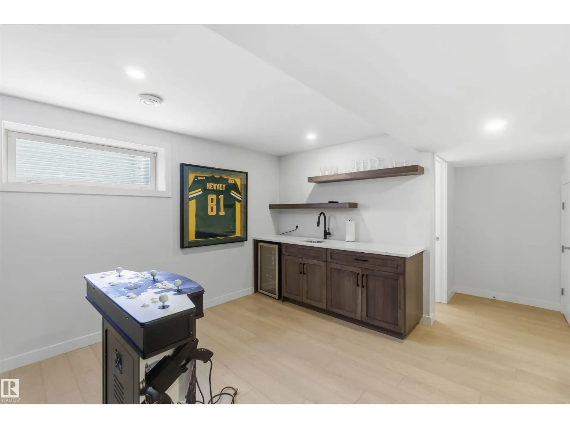 2331 71 ST SW - Image 8