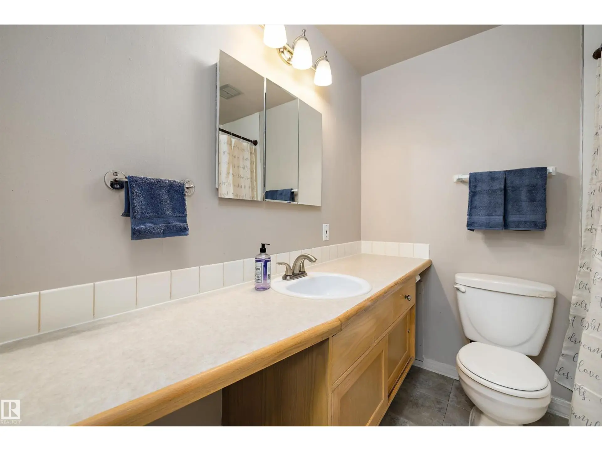 #4 8803 101 ST NW - Image 12