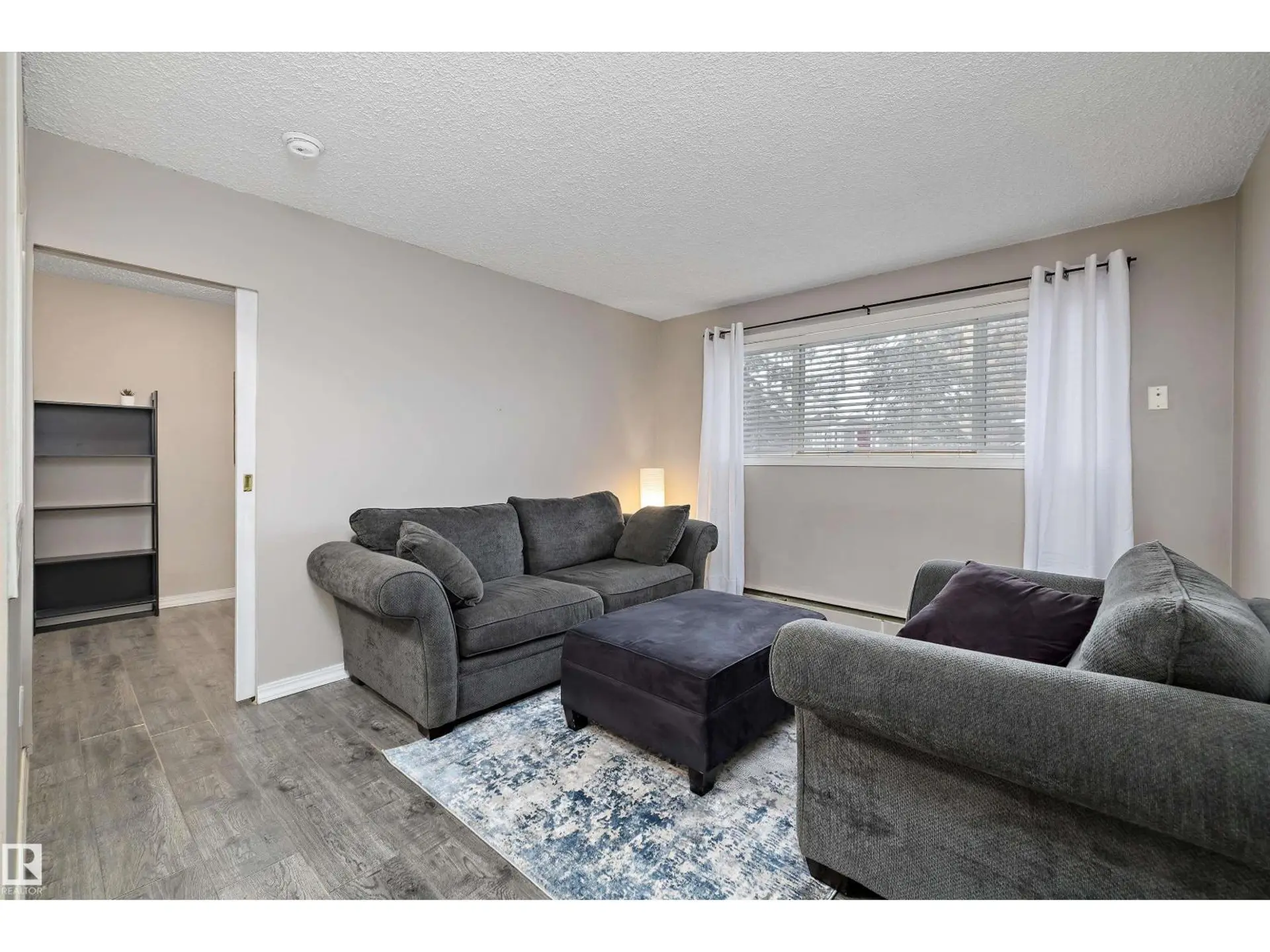 #4 8803 101 ST NW - Image 8