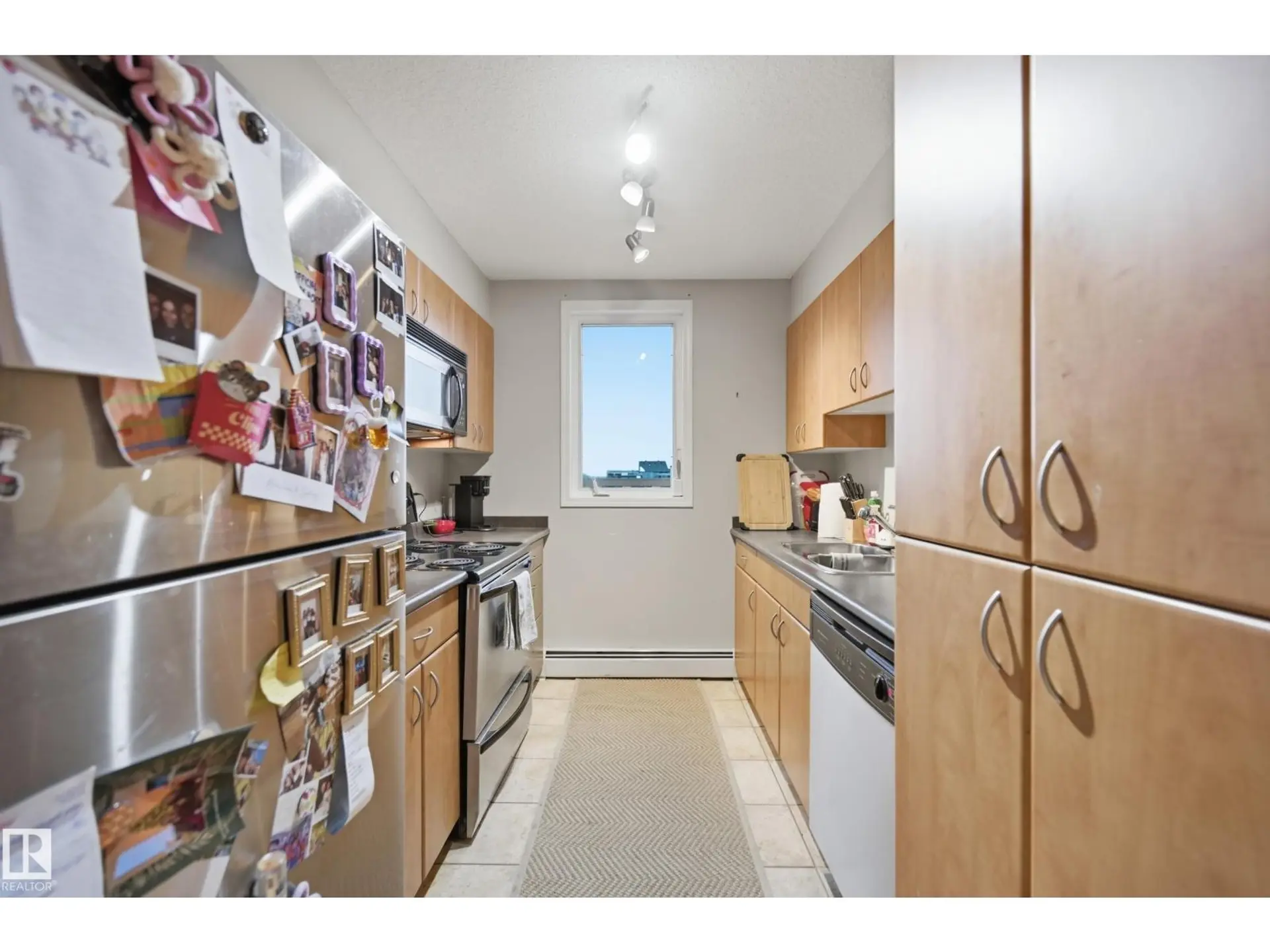 #402 10303 105 ST NW - Image 7