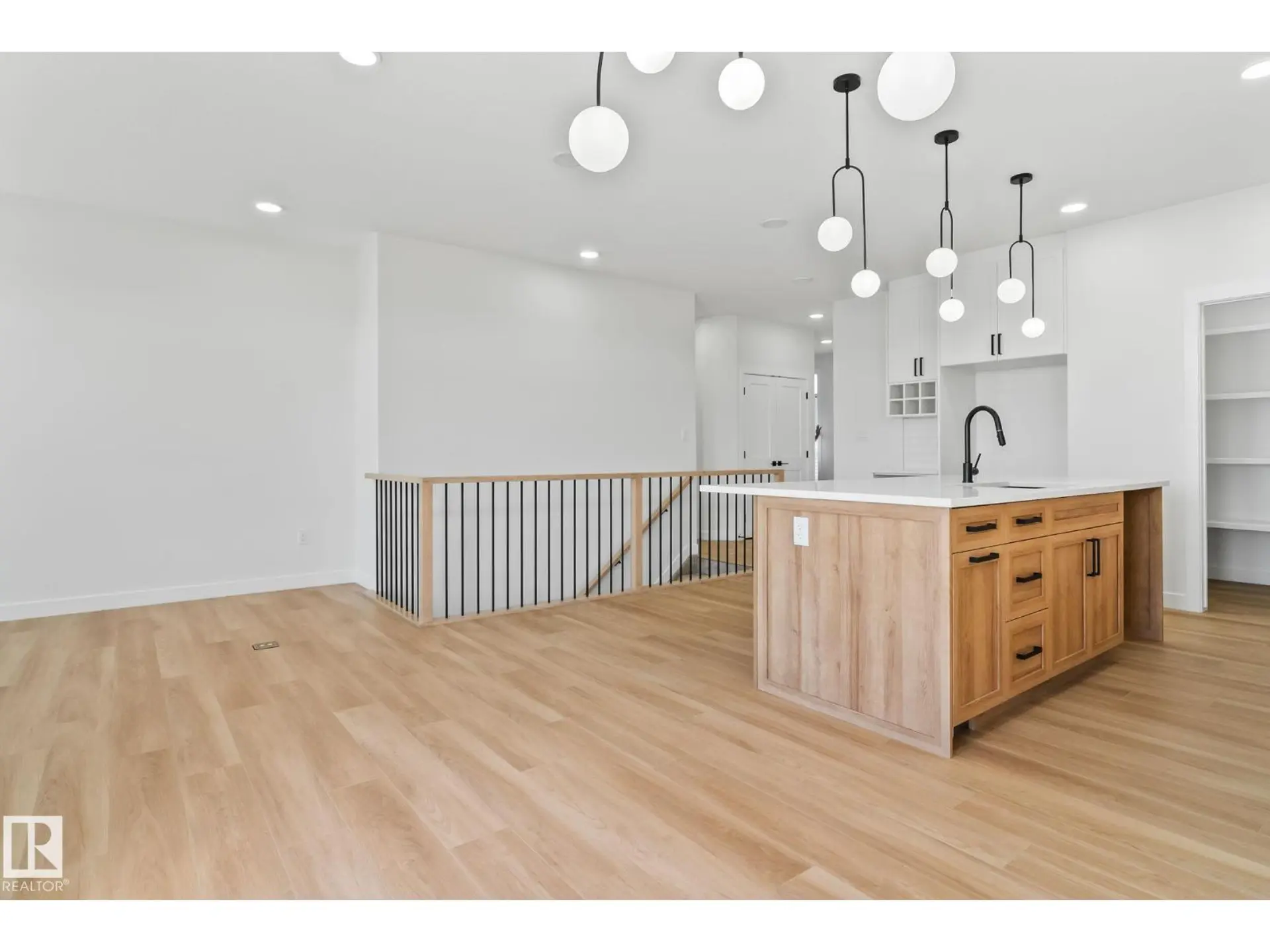 1411 REDPOLL COURT NW - Image 4