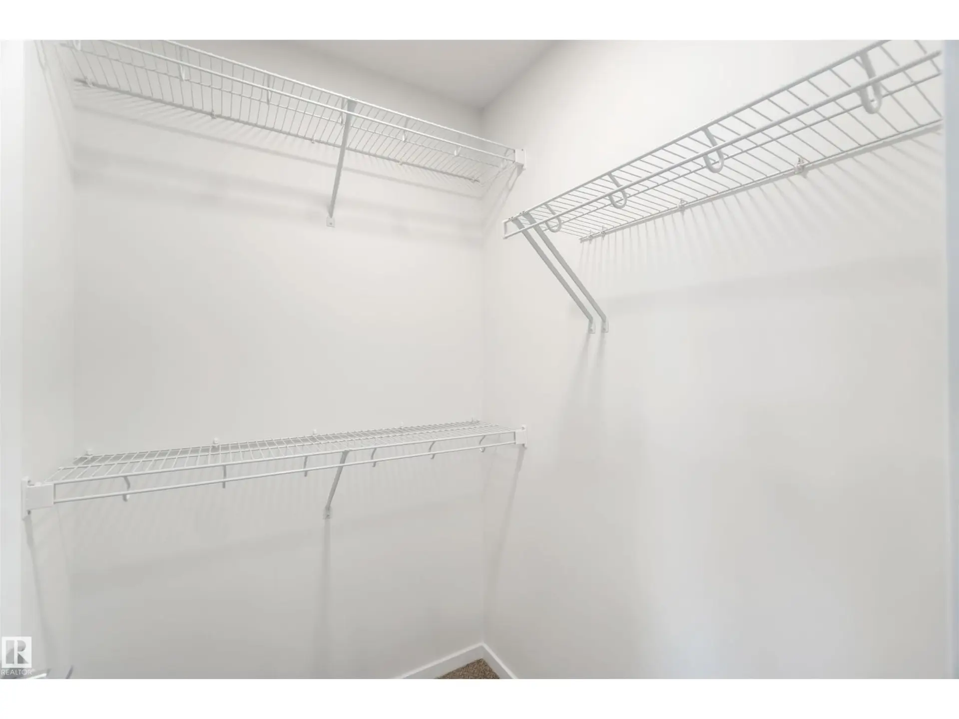 18912 28 AV NW - Image 18