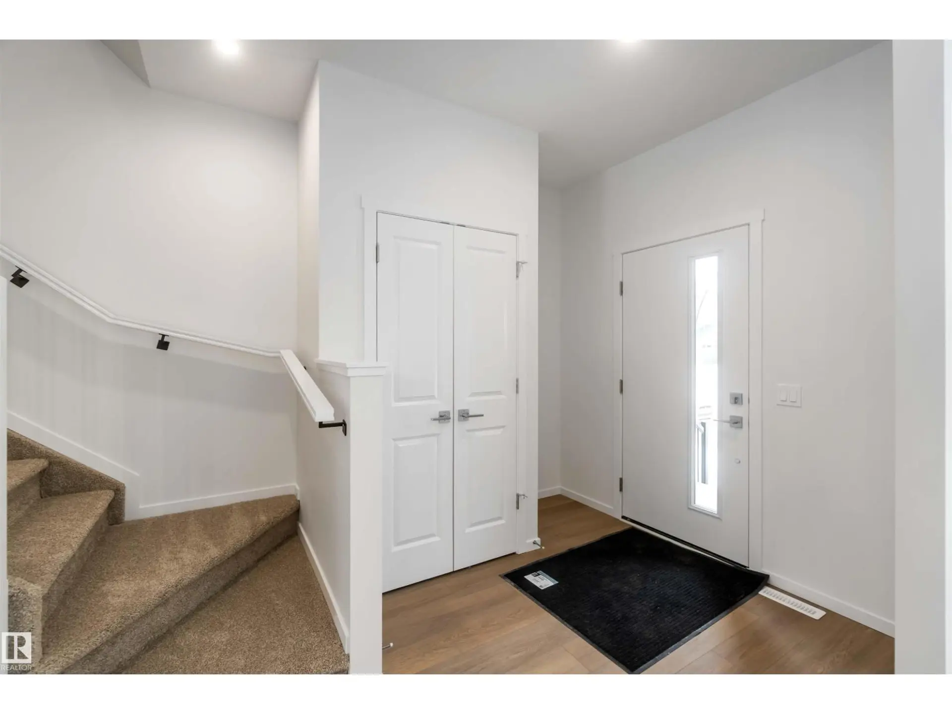 18912 28 AV NW - Image 6