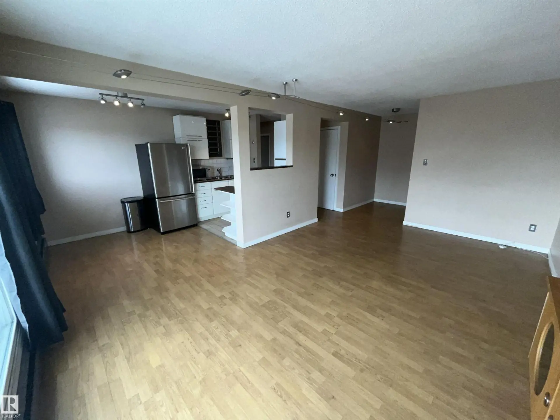 #306 11340 124 ST NW - Image 3
