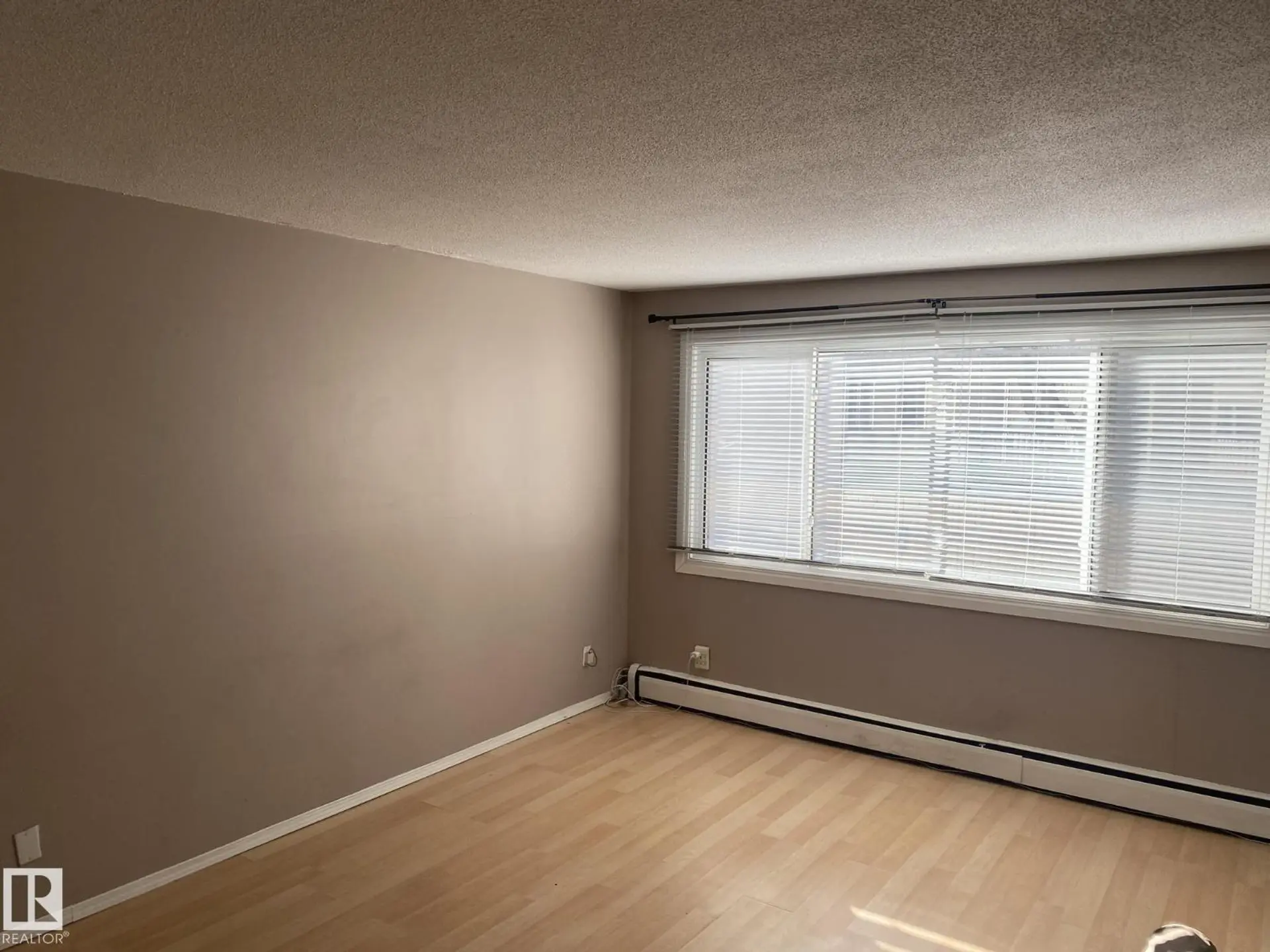 #205 10345 123 ST NW - Image 5