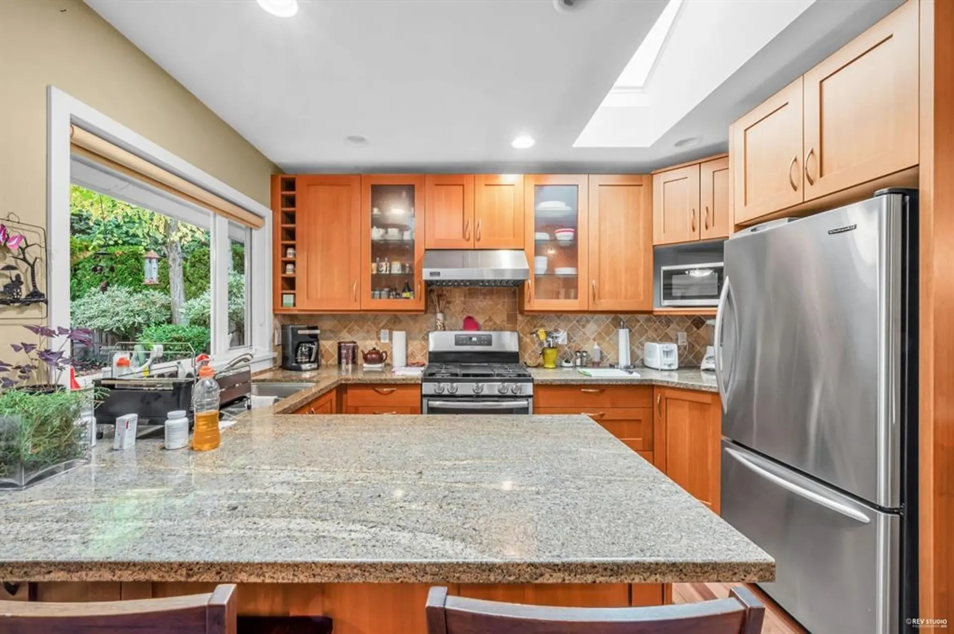 628 E 7th Street - Image 6