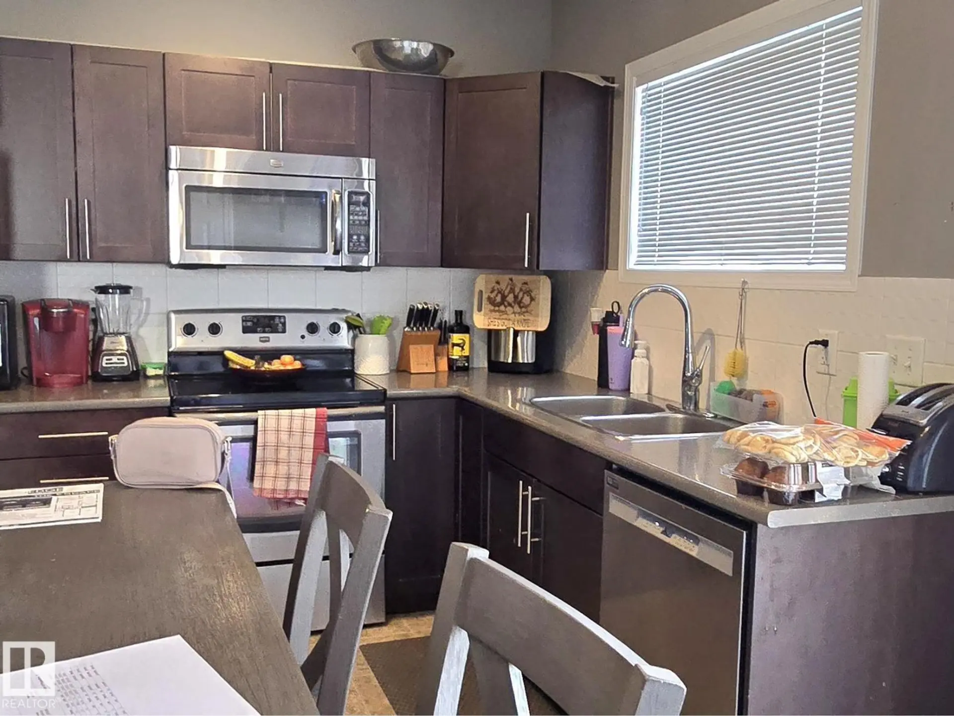 #24 6520 2 AV SW SW - Image 5