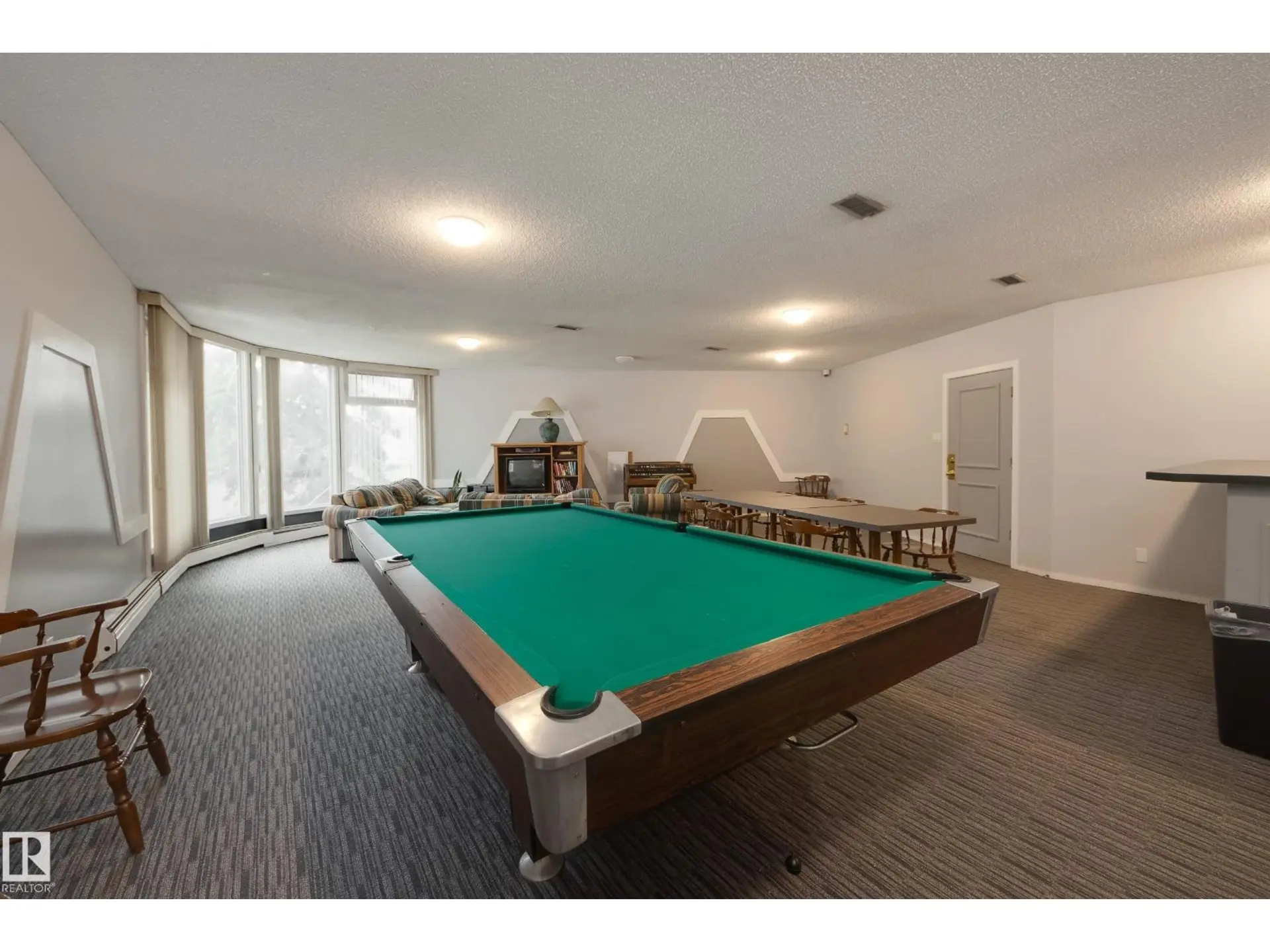 #213 5125 RIVERBEND RD NW - Image 5