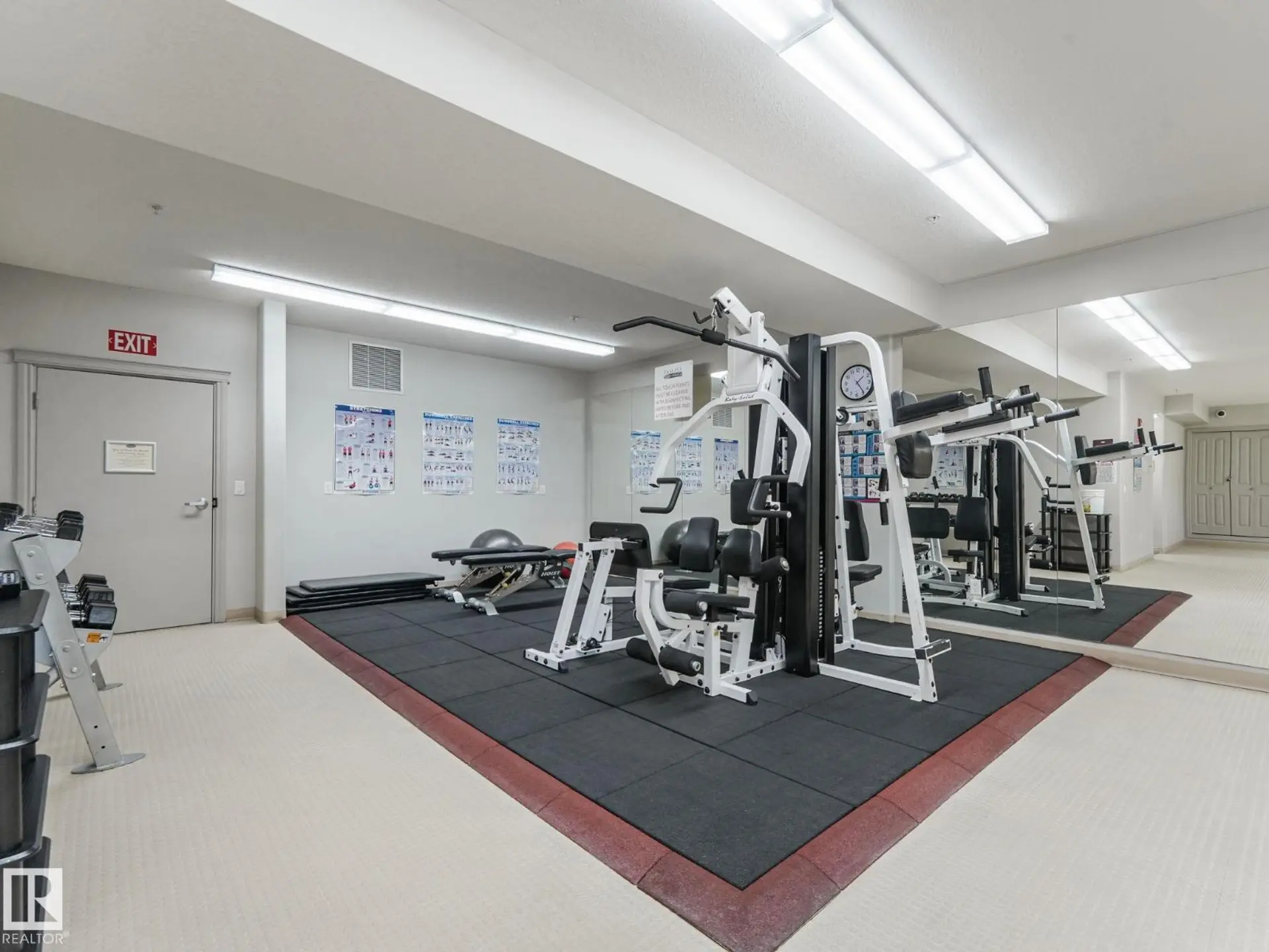 #412 12408 15 AV SW - Image 16