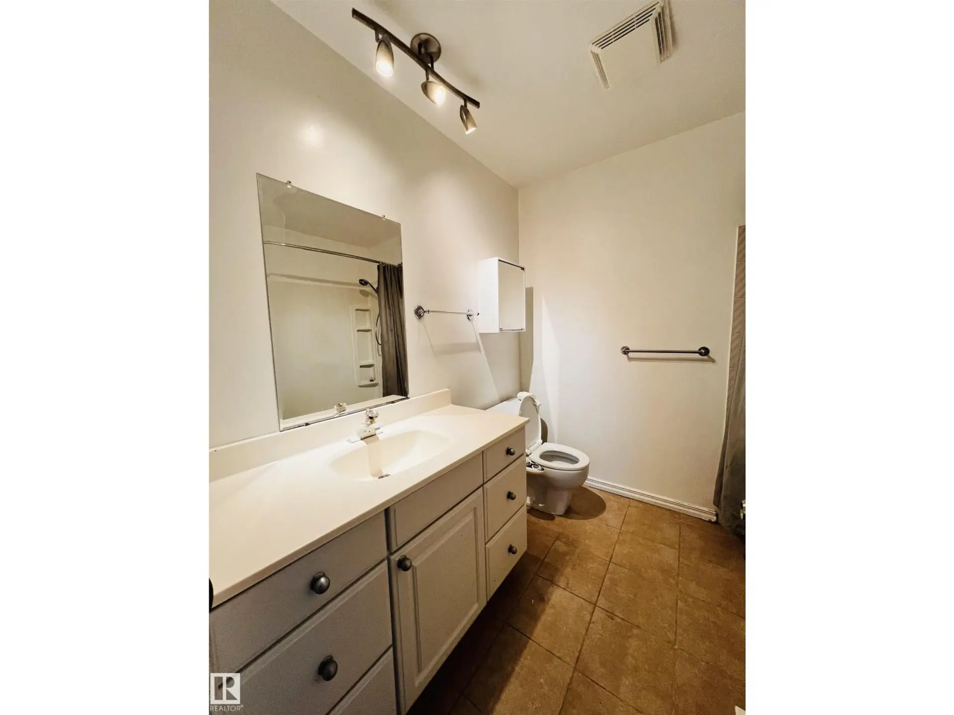 11459 51 AV NW - Image 11